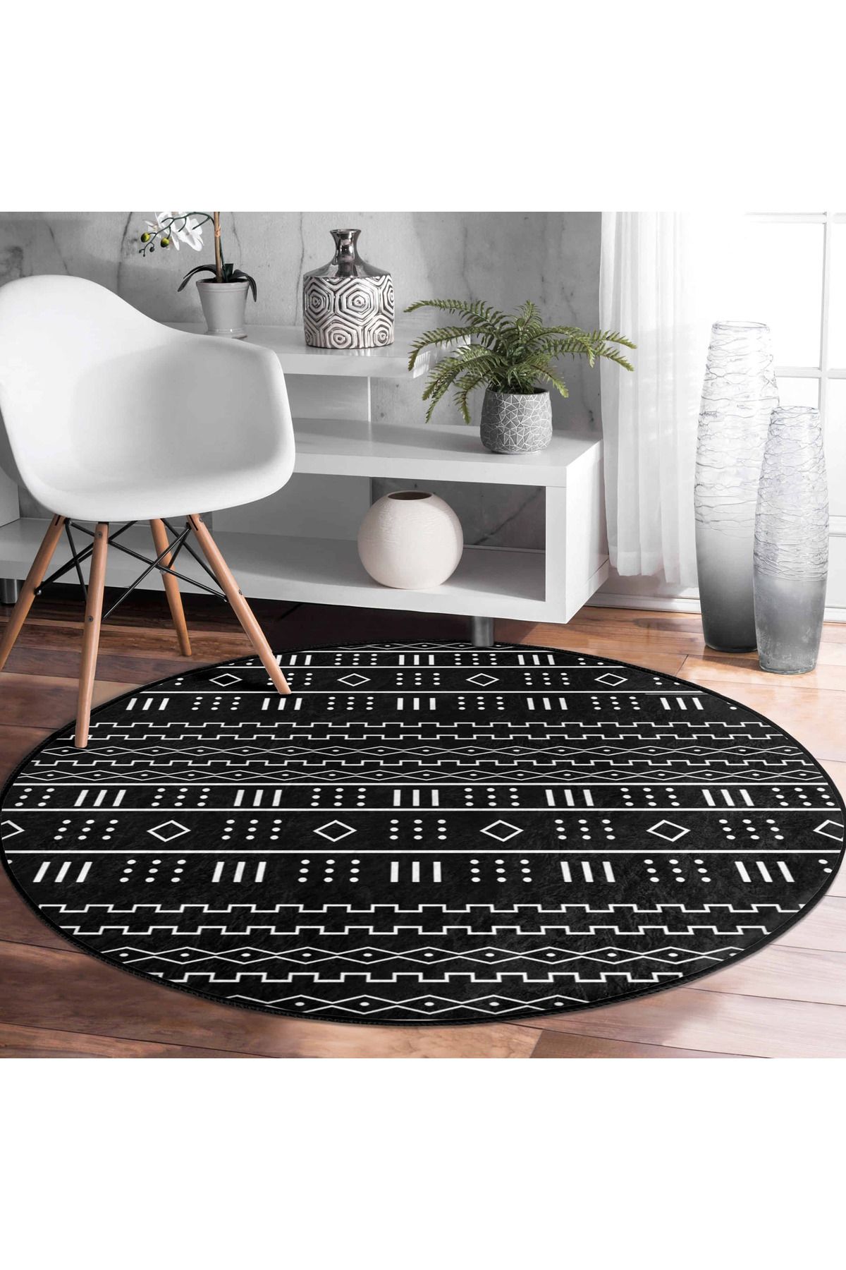 Realhomes Siyah Zemin Üzerinde Beyaz Geometrik Desenli Yuvarlak Salon Halısı Yıkanabilir Kaymaz Tabanlı Halı
