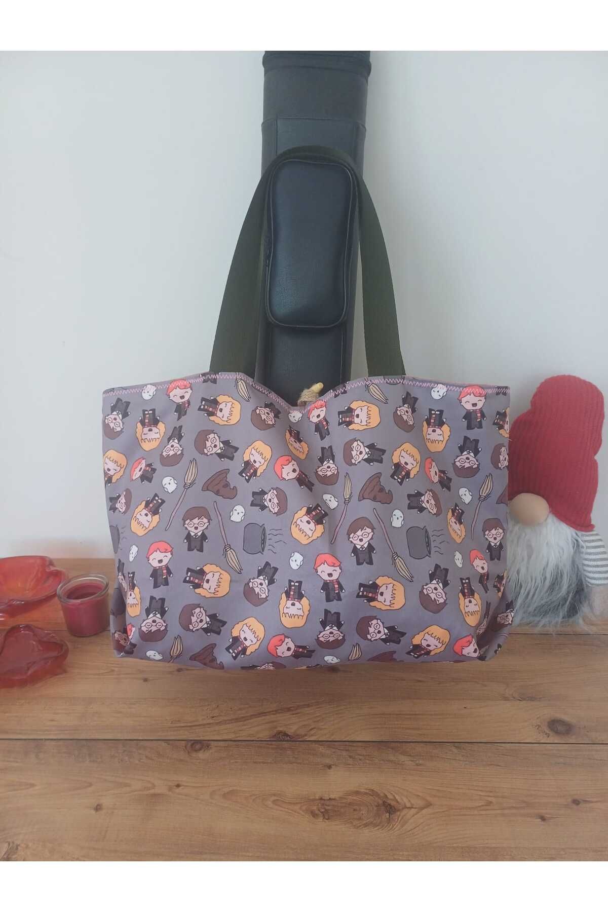 Tüylü Tükkan 35*50 HARRY POTTER TEMALI OMUZ PLAJ ÇANTASI
