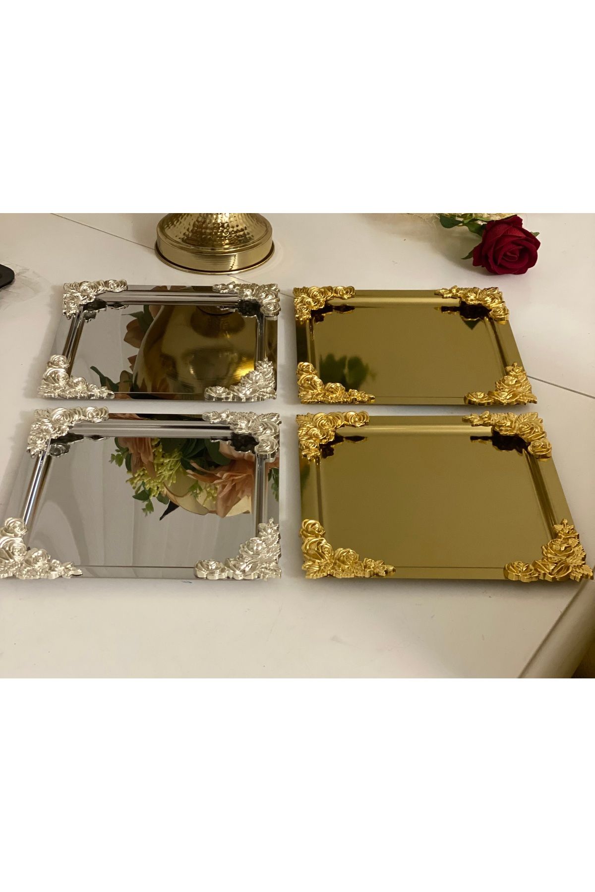 SEVA ÇELİK GOLD VE GÜMÜŞ KARE 4 LÜ DÖRT KENAR GÜL AKSESUARLI SUNUM TEPSİSİ