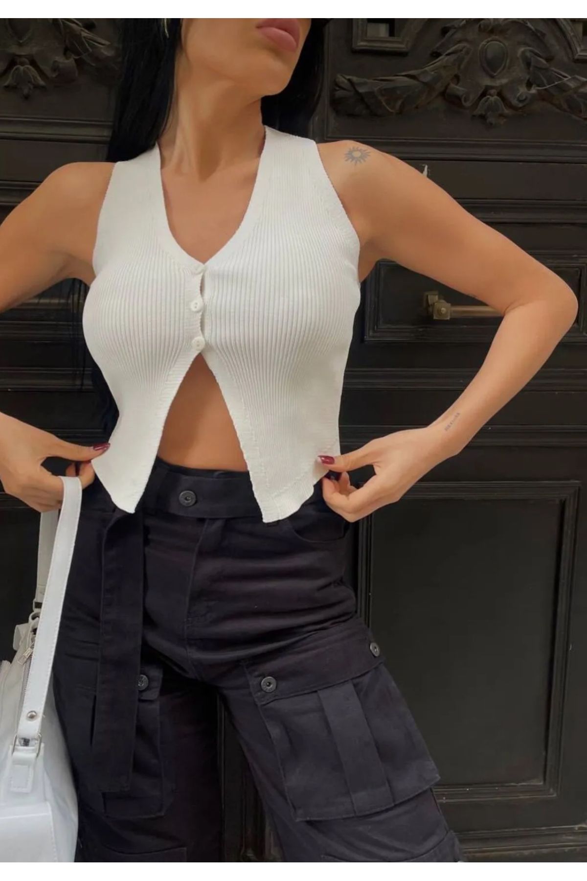ASM Fashion KADIN V YAKA CROP TRİKO YELEK