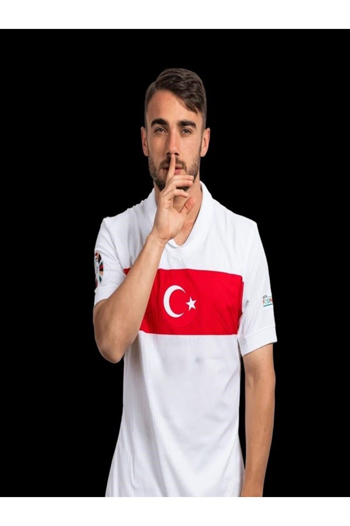 Marka Extra Türkiye Euro 2024 Beyaz Çocuk FUTBOL Forması 4'Lü Set FORMA ŞORT ÇORAP BİLEKLİK YUNUS AKGÜN 25
