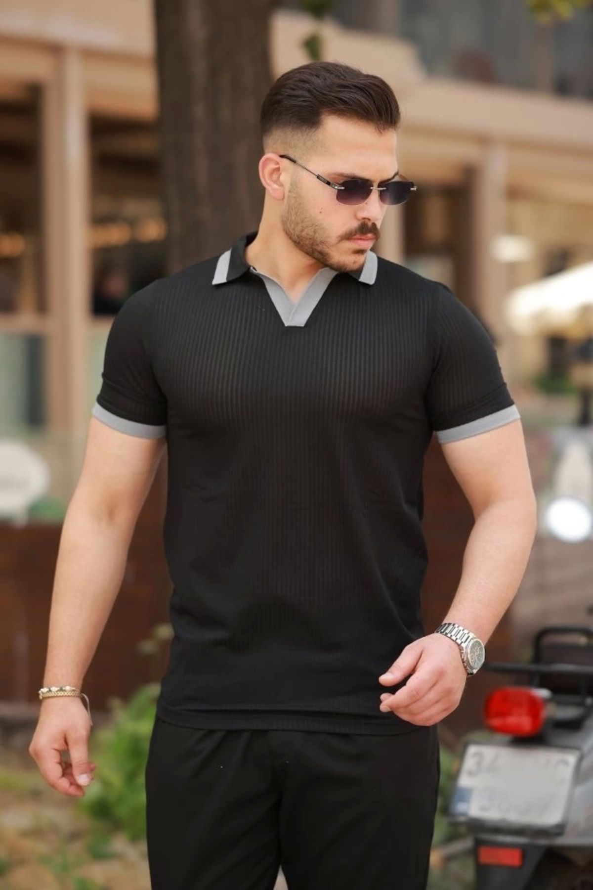 Butik Erkek Hemşire Yaka Kısa Kollu Tişört