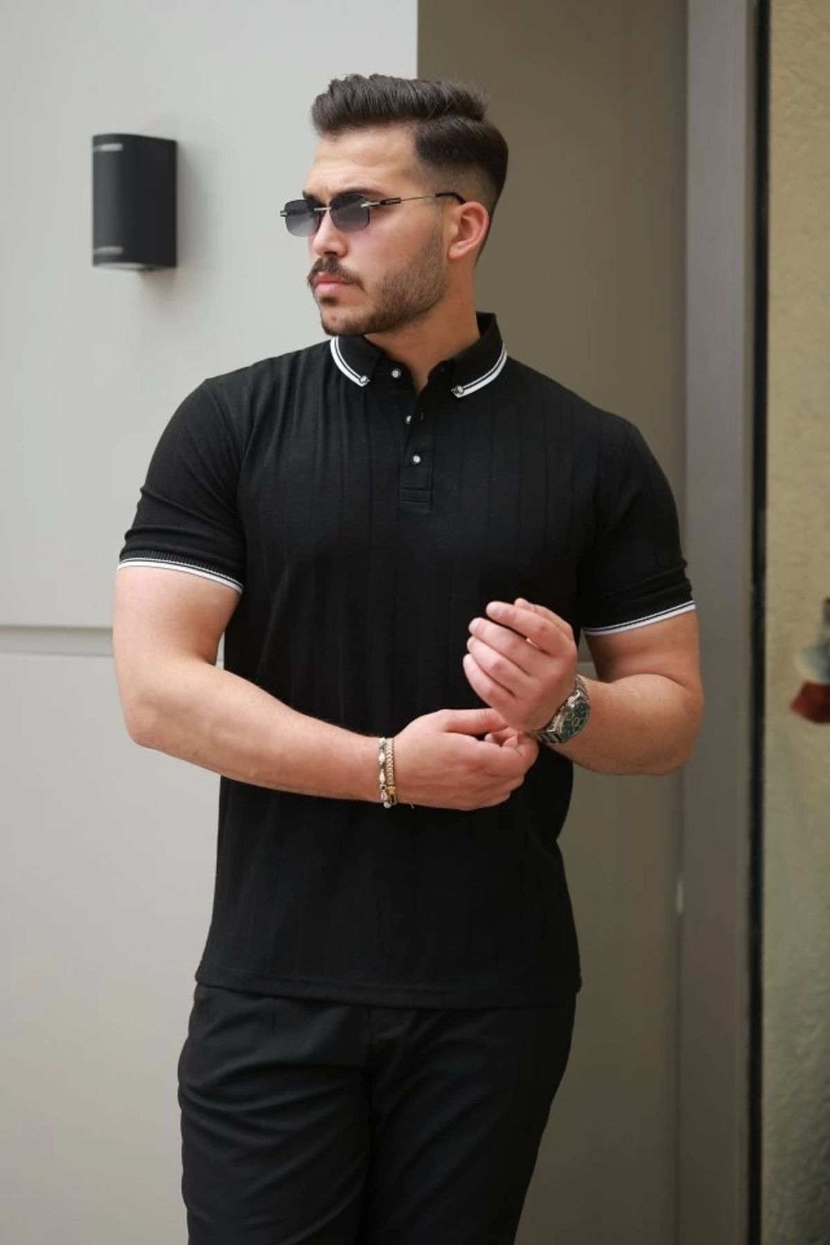 Butik Erkek Düğme Yakalı Jakar Kumaş Kısa Kollu Tişört