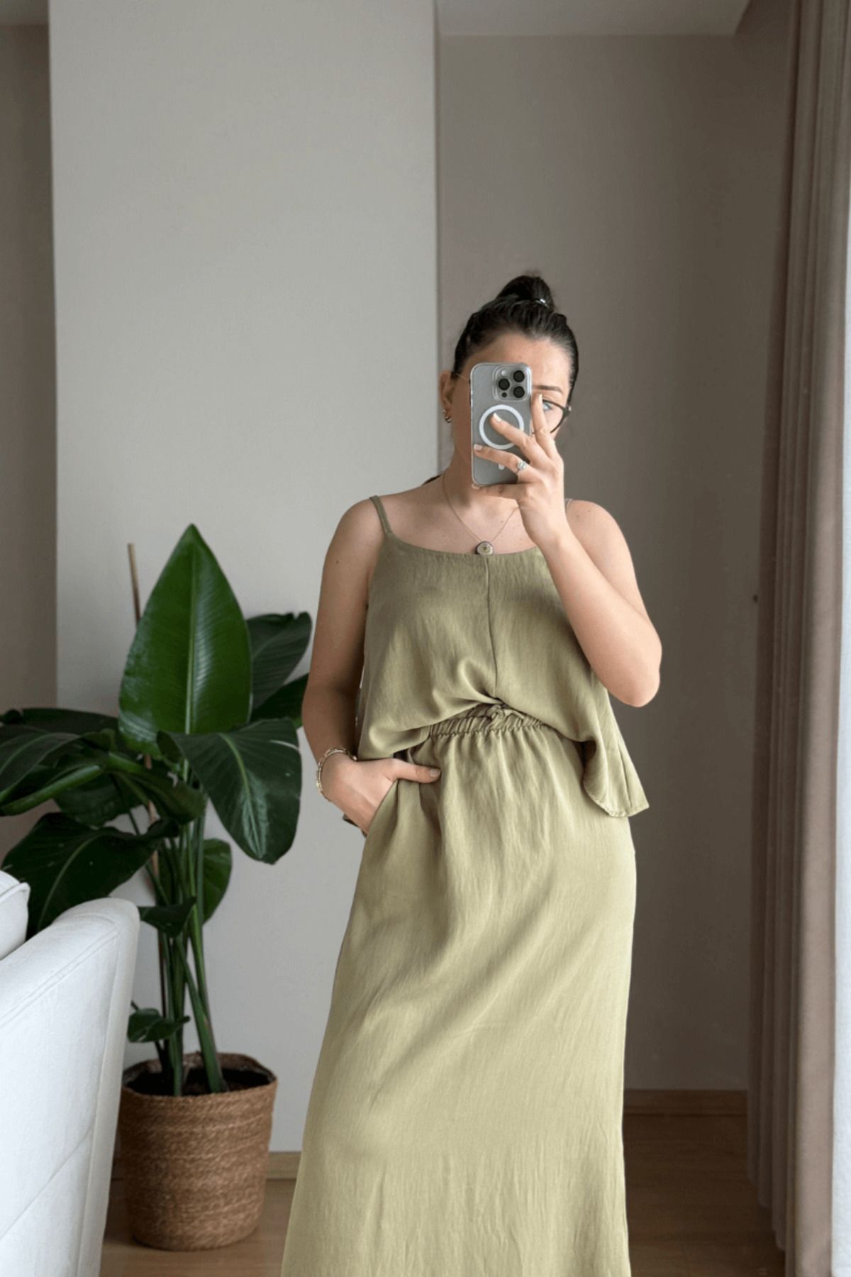 SEHOCO BUTİK Haki Askılı Bluz Etek Takım