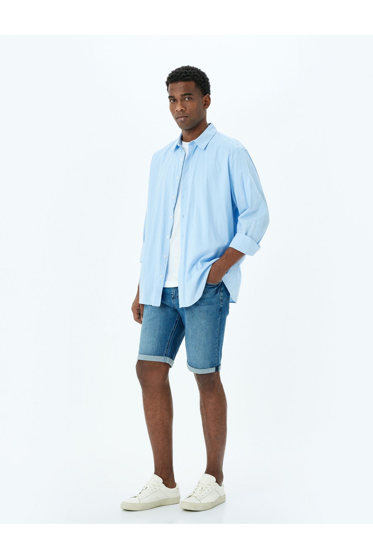 Koton Slim Fit Katlamalı Paça Kot Şort