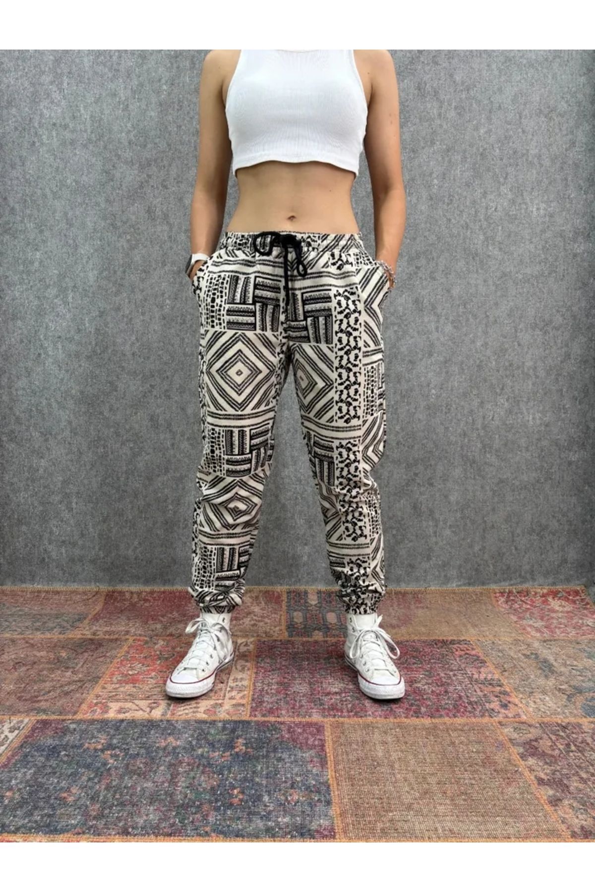 FıttingRoom Bel ve Paça Lastikli Desenli Jogger