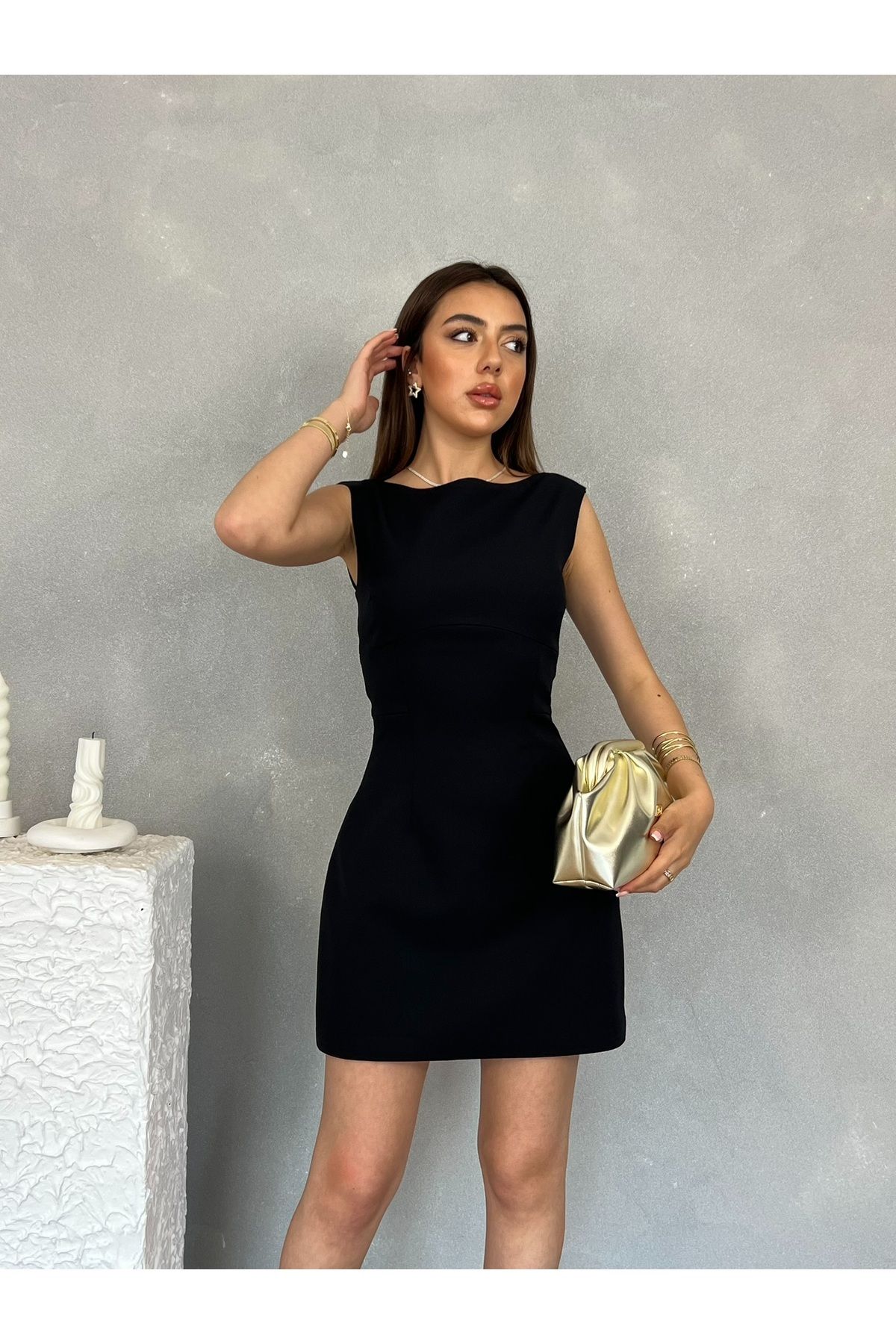 Nesil Belden Oturtmalı Mini Günlük Özel Gün Mezuniyet After Kadın Elbise