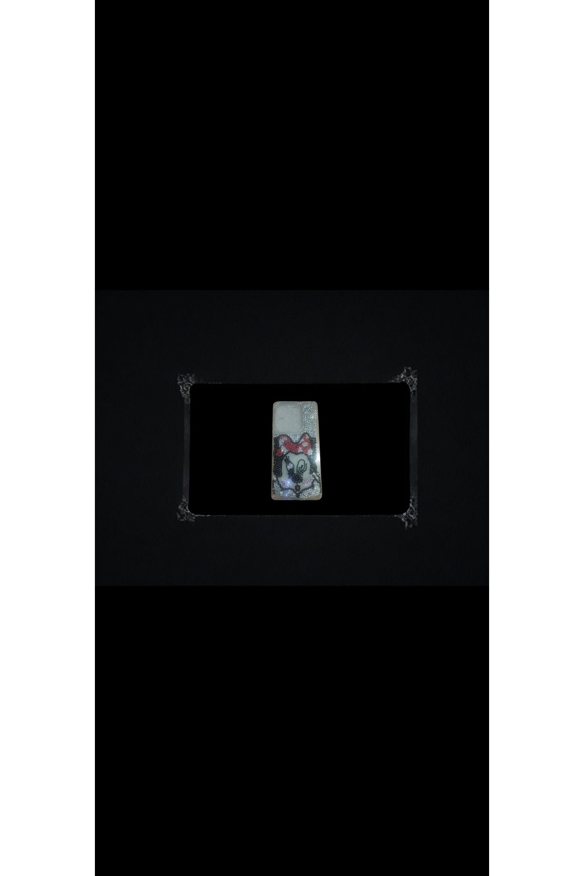 shop MinnieMouse boncuk işlemeli telefon kılıfı