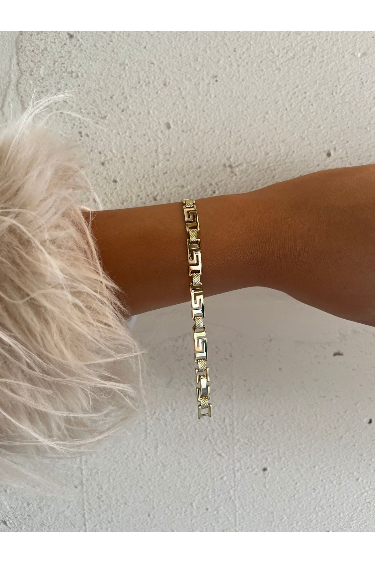 FASHİON JEWELRY VRSCC MODEL LABİRENT BİLEKLİK MODELİ