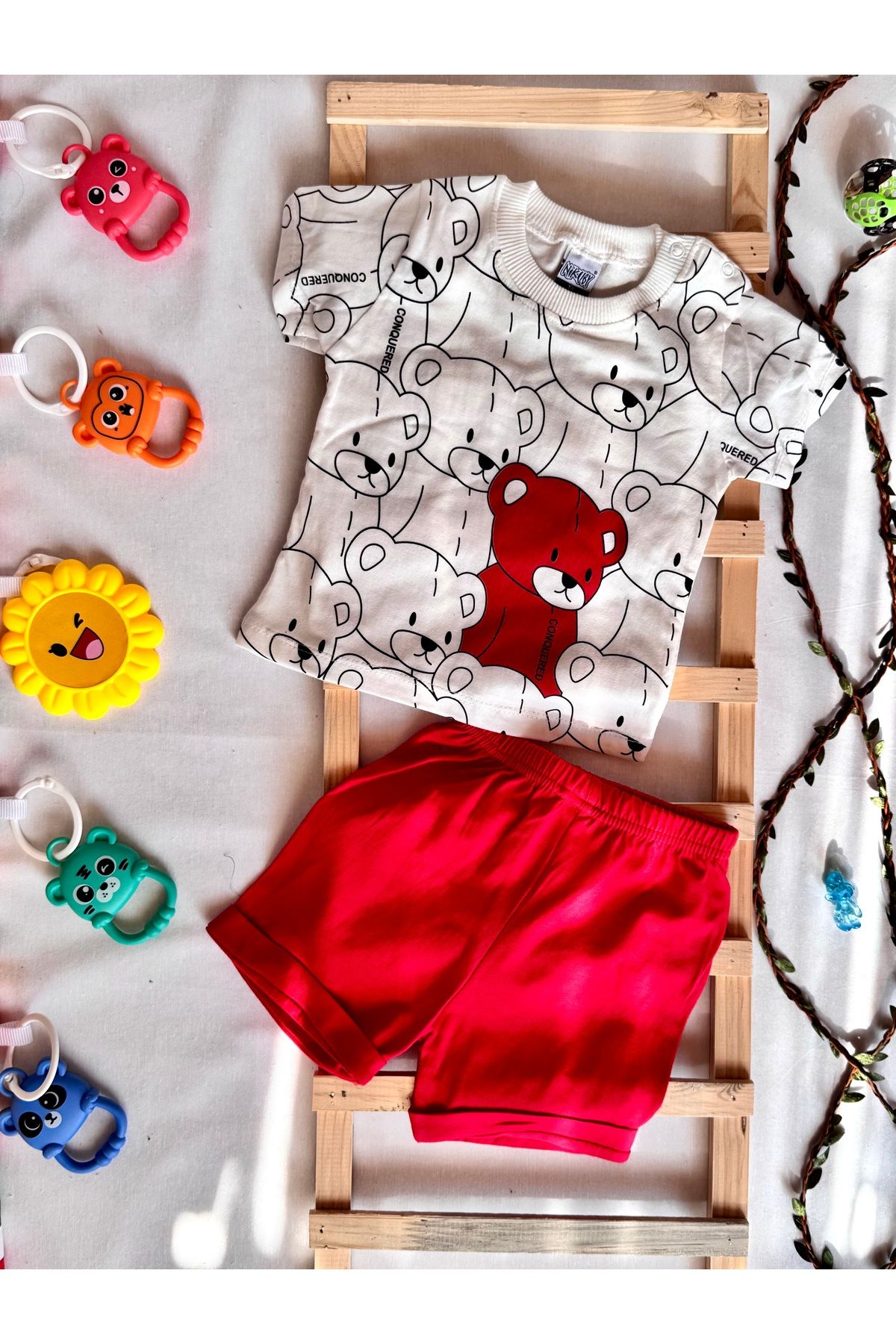 KapsülBebek %100 Organik Pamuk Unisex Bebek Yazlık Takım – Ayıcık Desenli Tişört & Şort 2’li Set