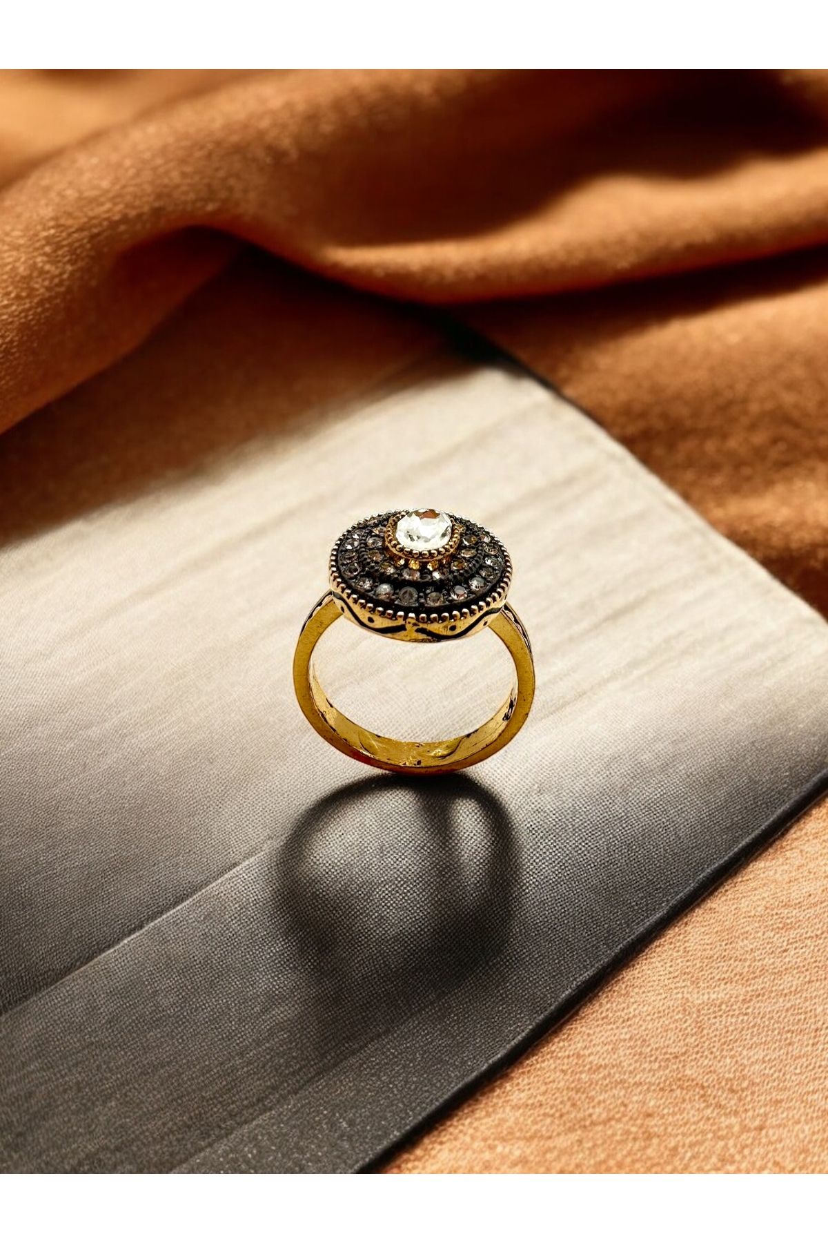 FUYA JEWELLERY Zirkon Taşlı Oval Yüzük