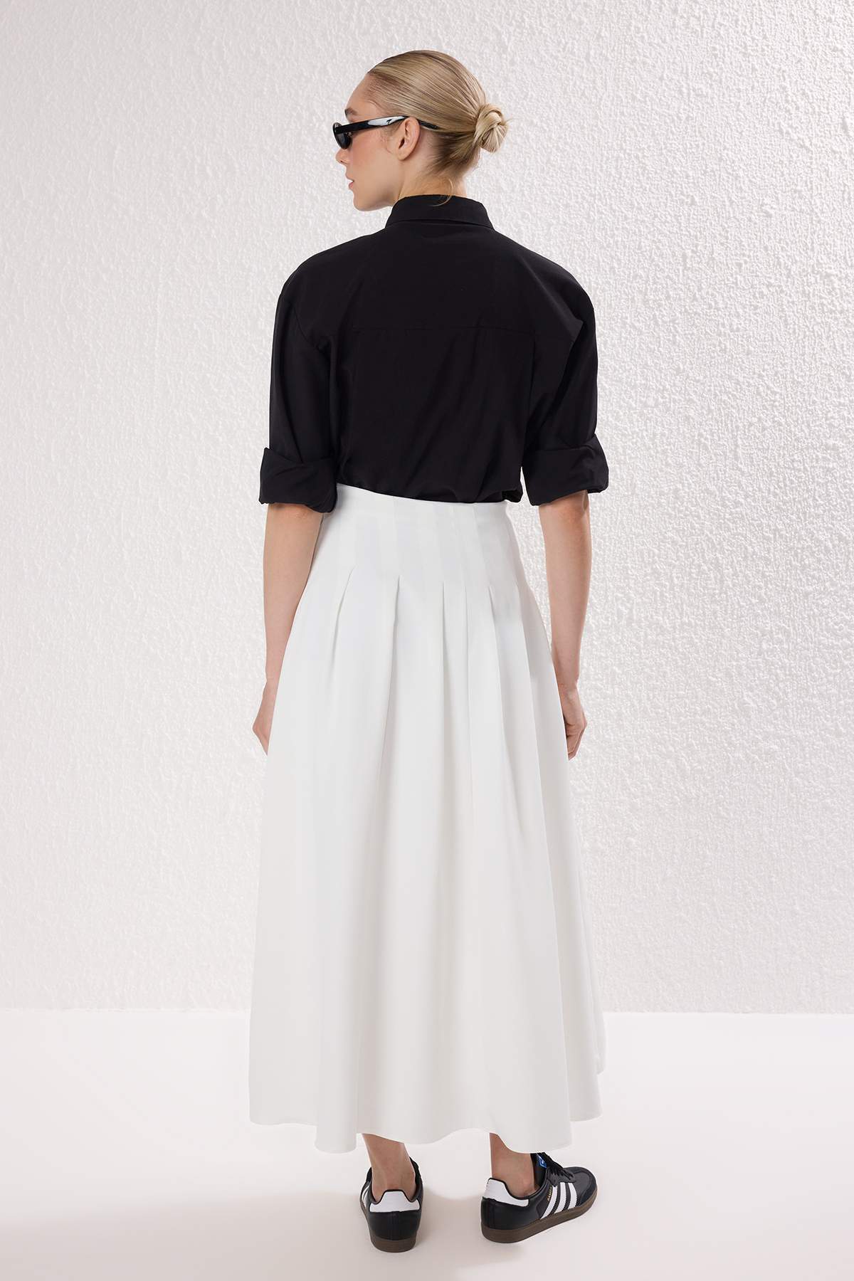 Trendyolmilla  Beyaz Astarlı Pile Detaylı Dokuma Etek TCTSS25EE00020 - Görsel 5