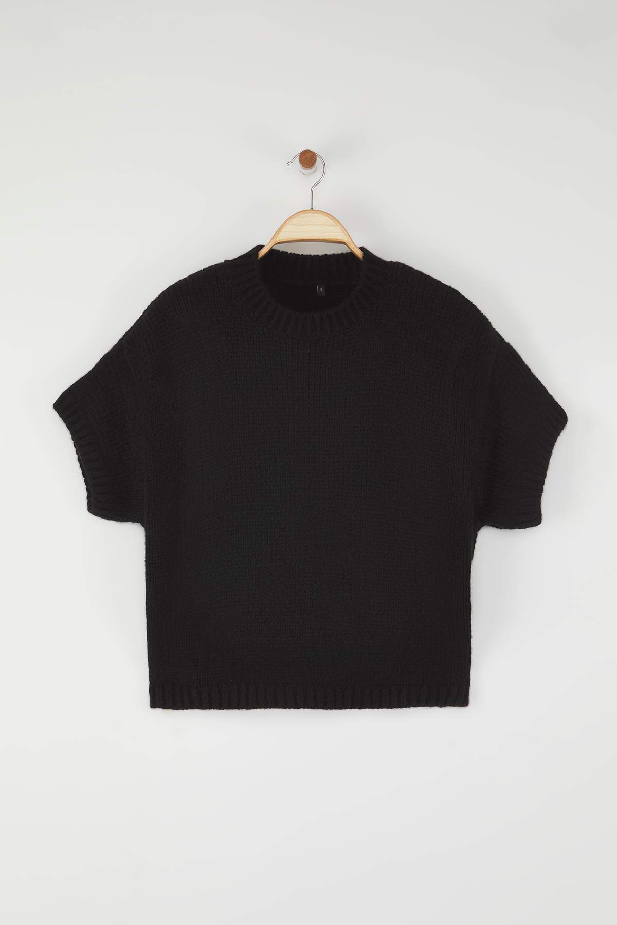 Trendyolmilla  Siyah Geniş Kalıp Yumuşak Dokulu Triko Kazak TWOAW25KZ00021 - Görsel 5