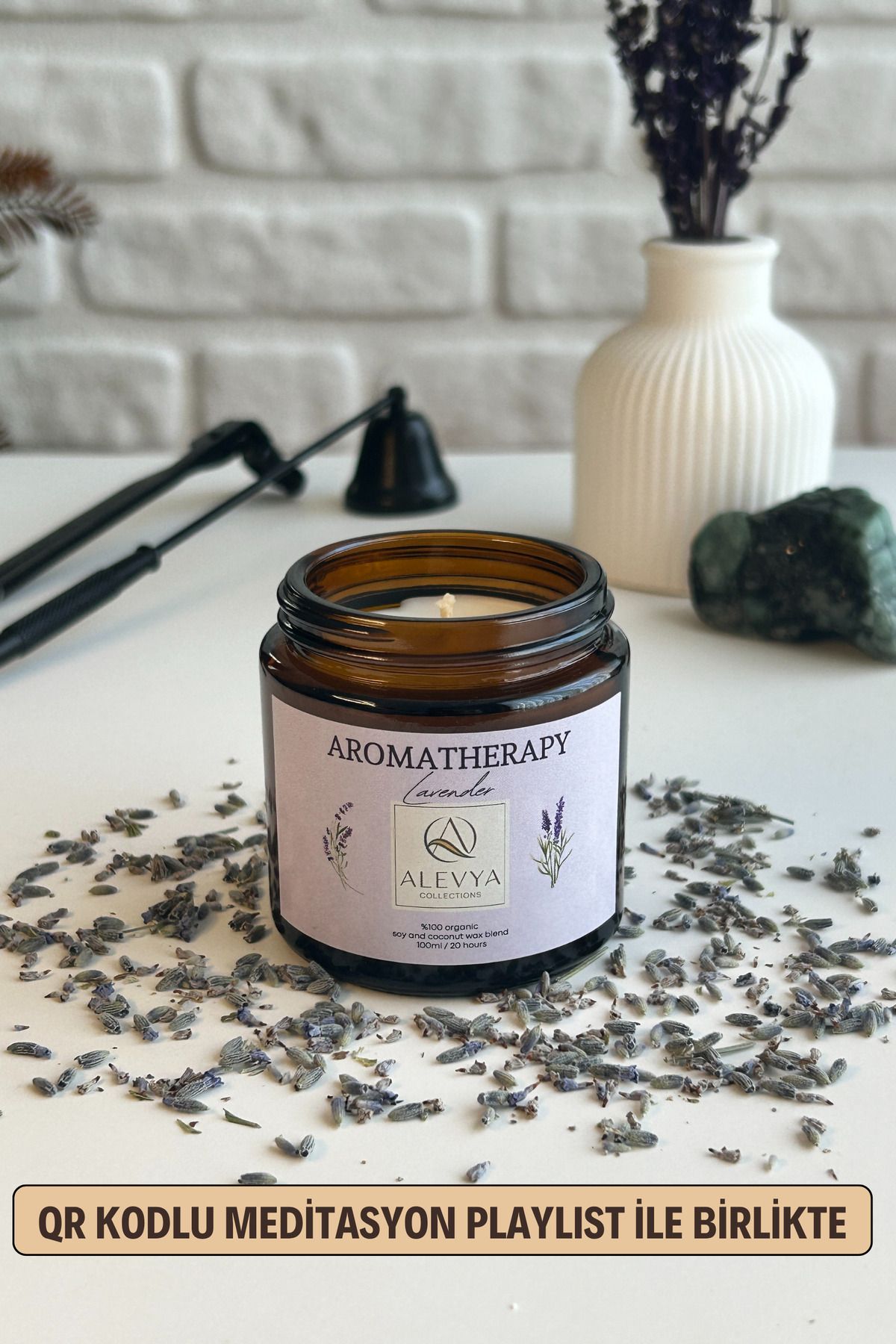 Alevya Collections %100 Doğal Lavanta Yağlı Aromaterapi Mumu / QR kodlu Meditasyon Playlist /Premium Soya- Coconut Wax