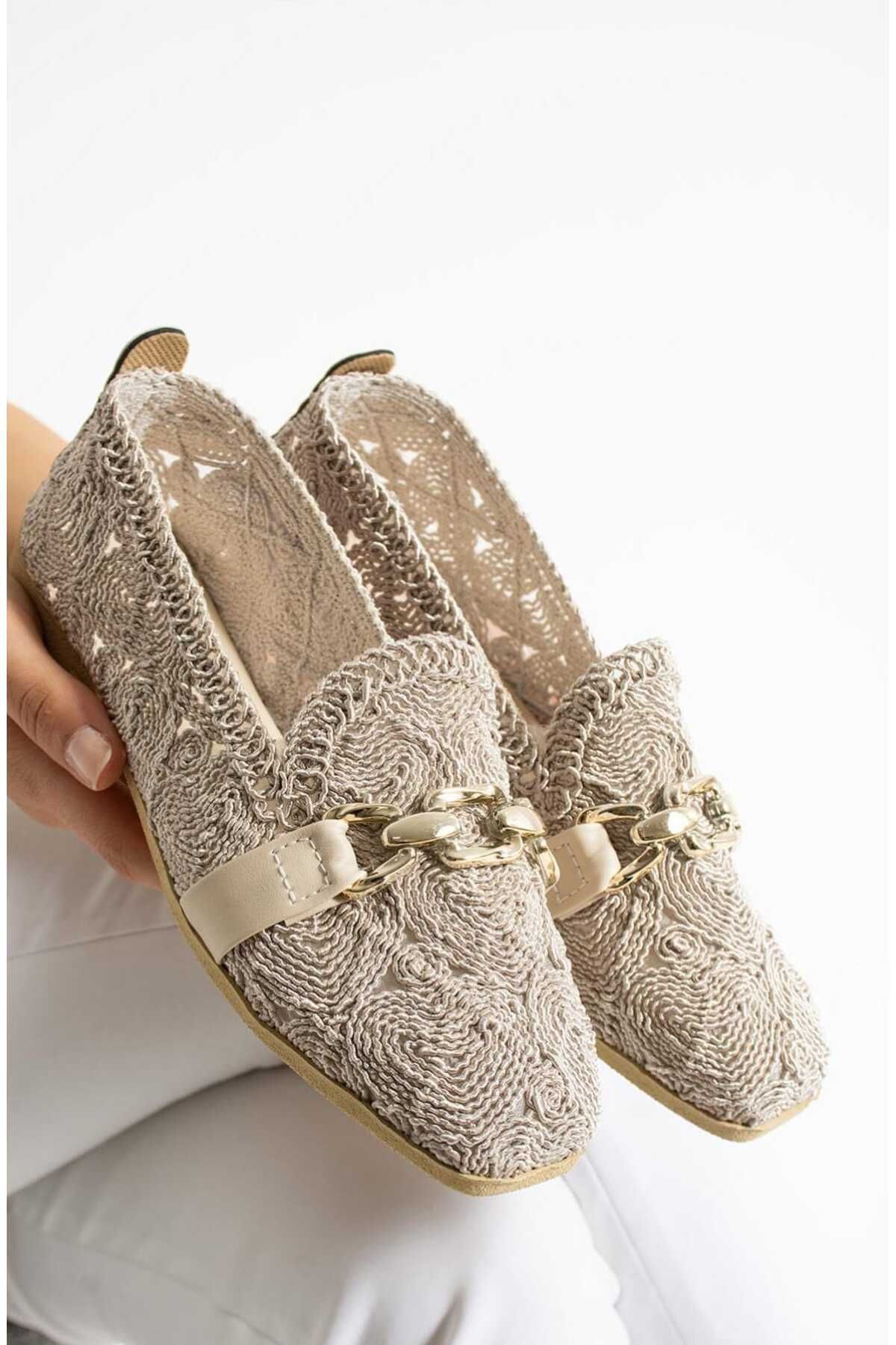 Scarpebutik Kalpli Dantel Örme Bej toka Detaylı kadın babet