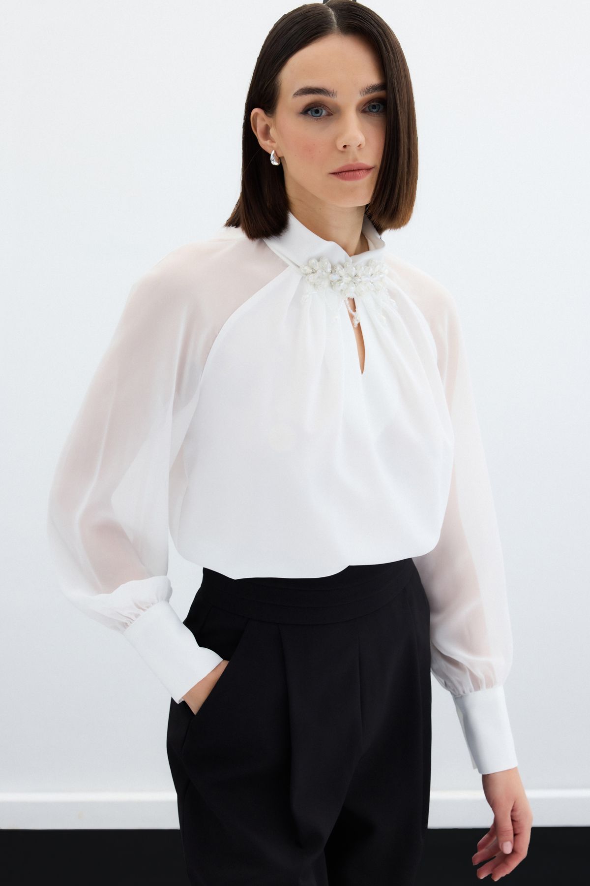 Sateen-Halenka s límečkem - Ecru 3