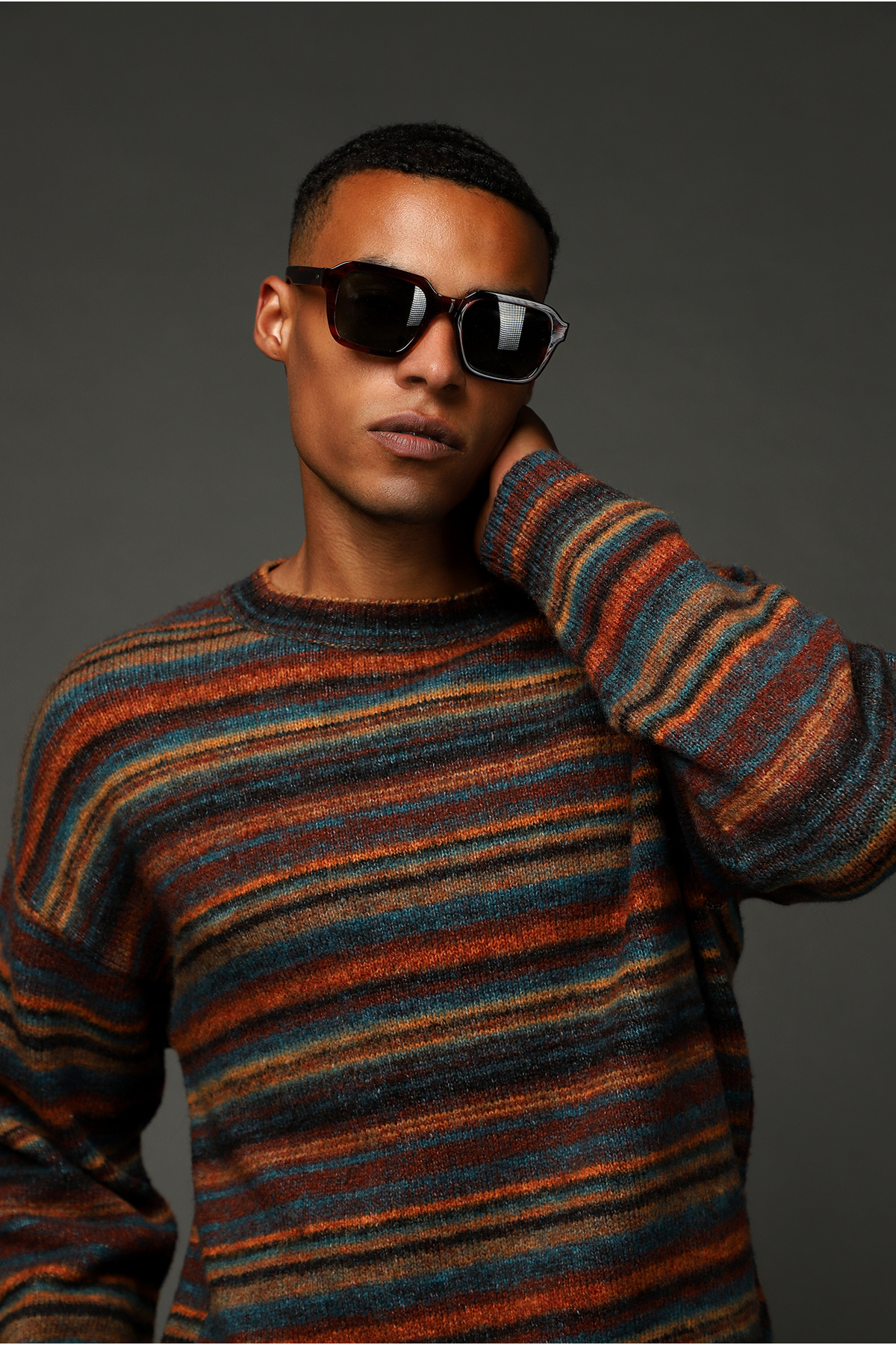 کیگیلی ژاکت بافتنی پشمی راه راه بزرگ یقه گرد