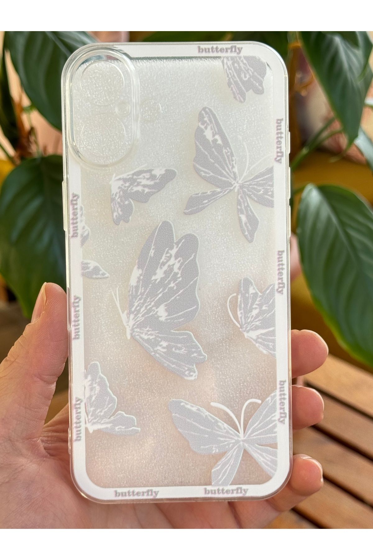 Fibaks-جراب لهاتف Apple iPhone 16 Plus بتصميم نمط حماية للكاميرا وغطاء سيليكون ناعم على شكل فراشة شفافة 3