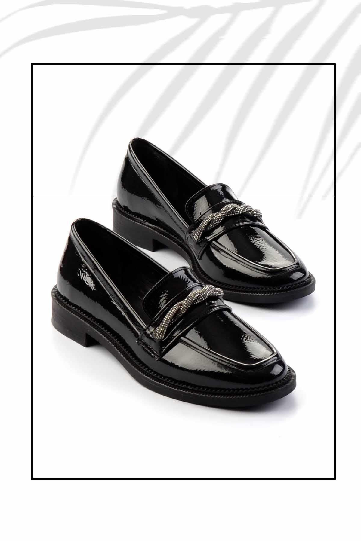 Bambi-Μαύρα γυναικεία παπούτσια loafer K01474000808 2
