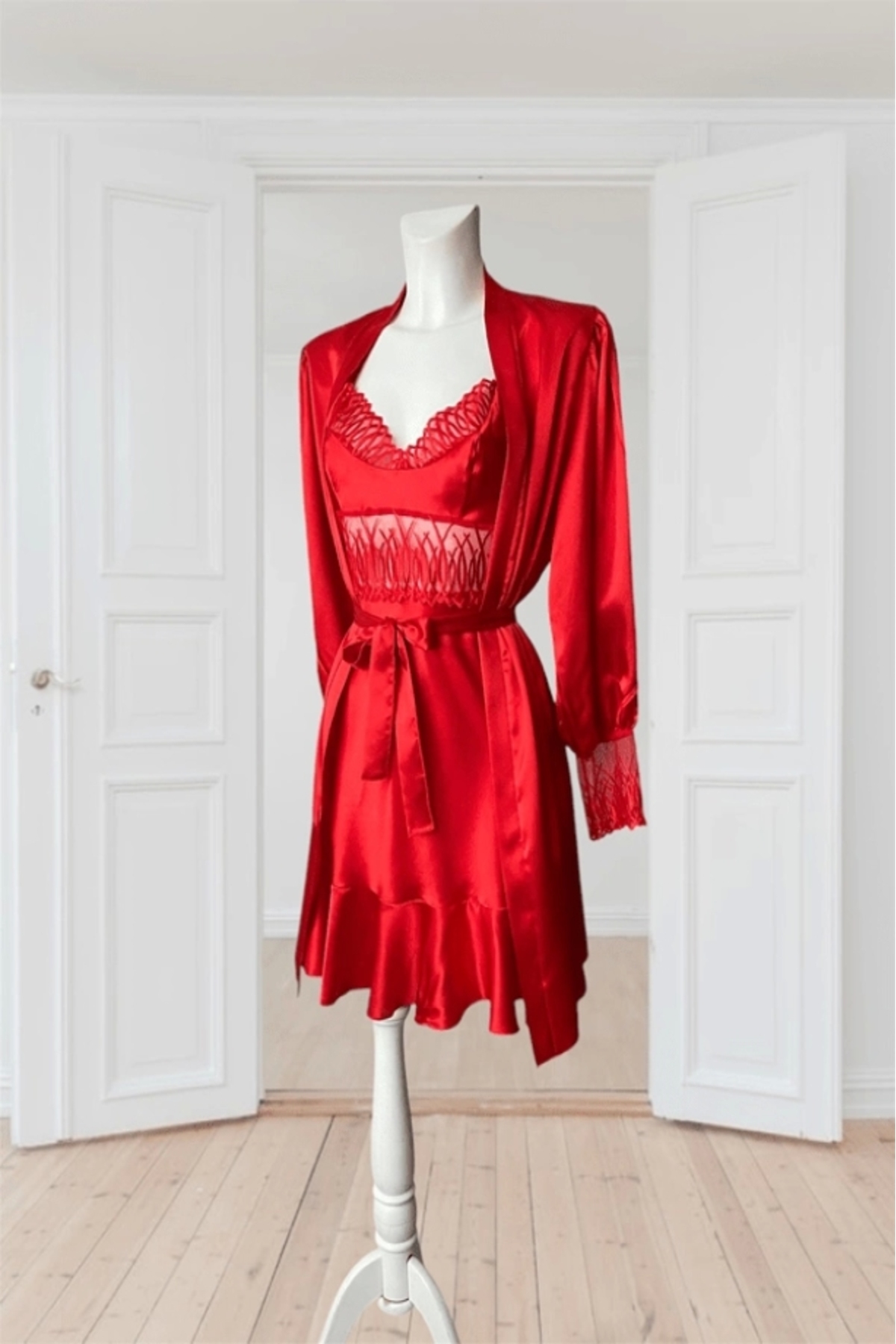 Gece İncisi Saten Gecelik Sabahlık Takım