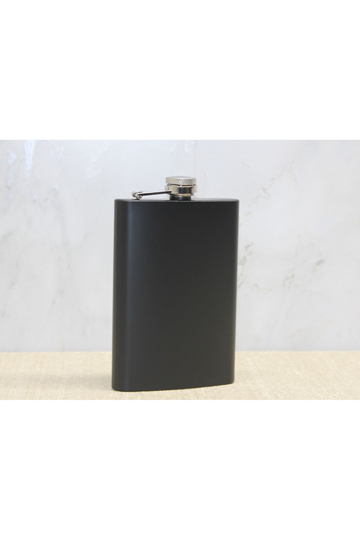 ENEFENDİ Tekli Siyah 9 Oz Matara