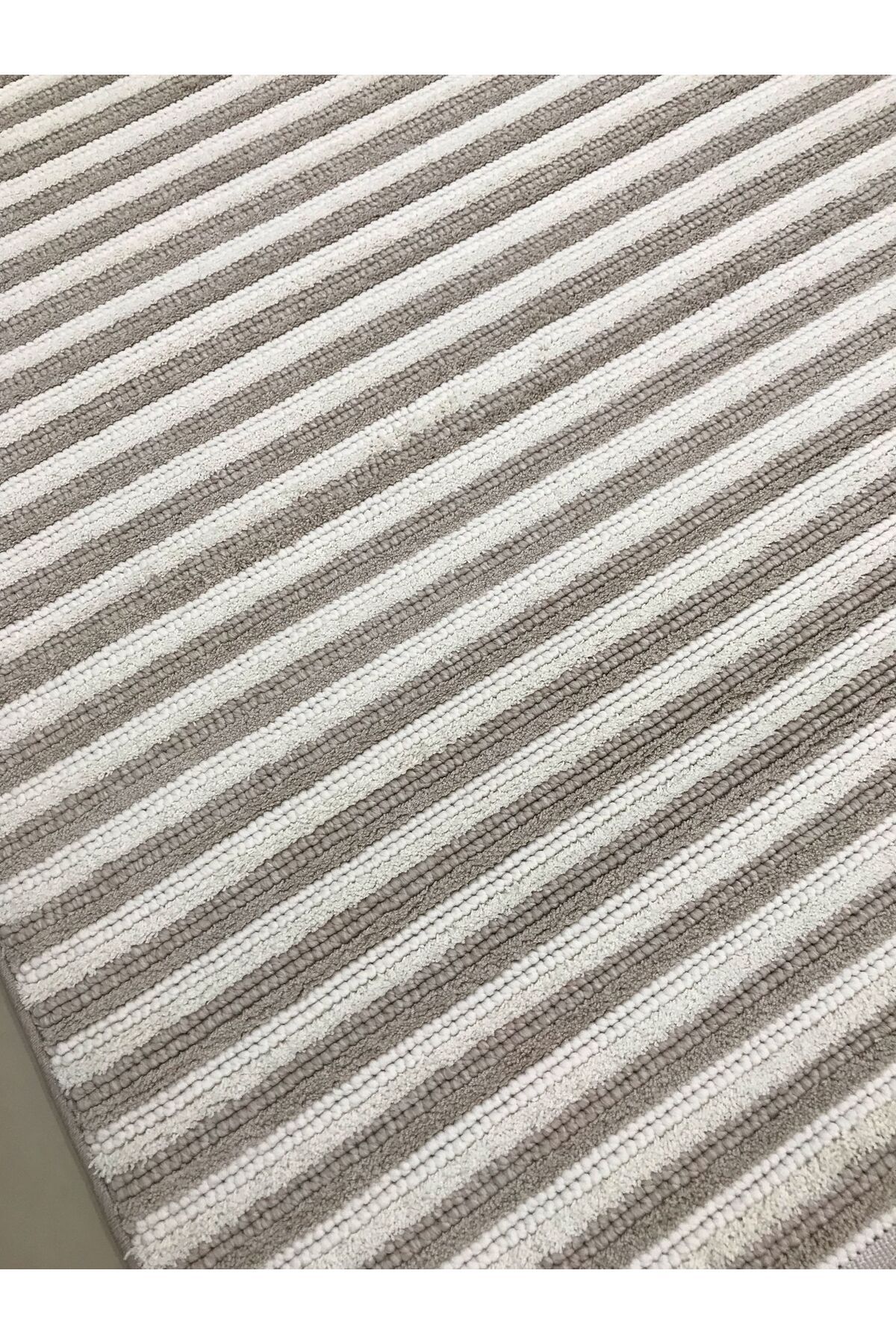 Merinos Halı OCTAVİA 75487 070 BEJ KREM