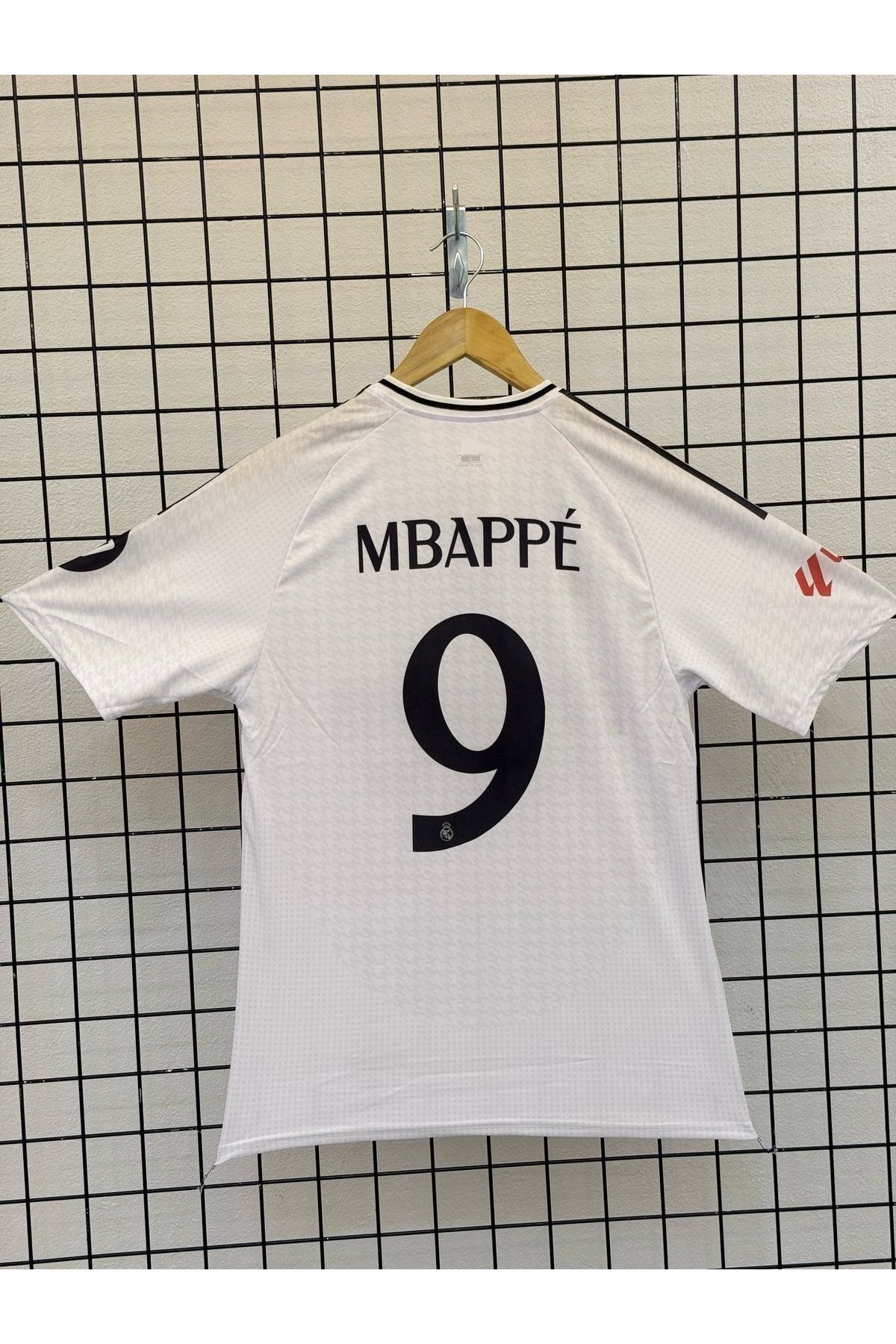 Candy Star REAL MADRİD MBAPPE 9 YENİ SEZON BEYAZ YETİŞKİN FUTBOL FORMASI