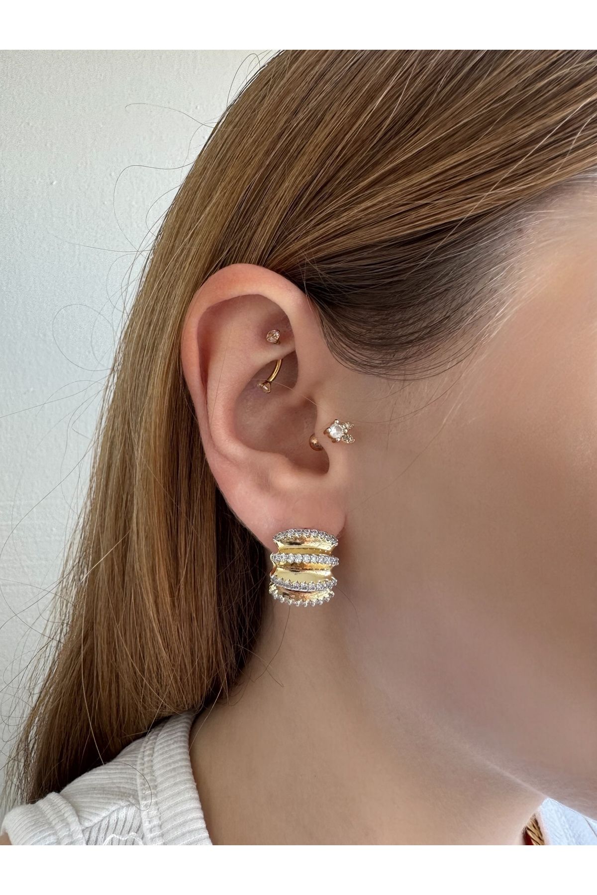 Gilia Jewelry Zirkon Taşlı Tasarım Küpe