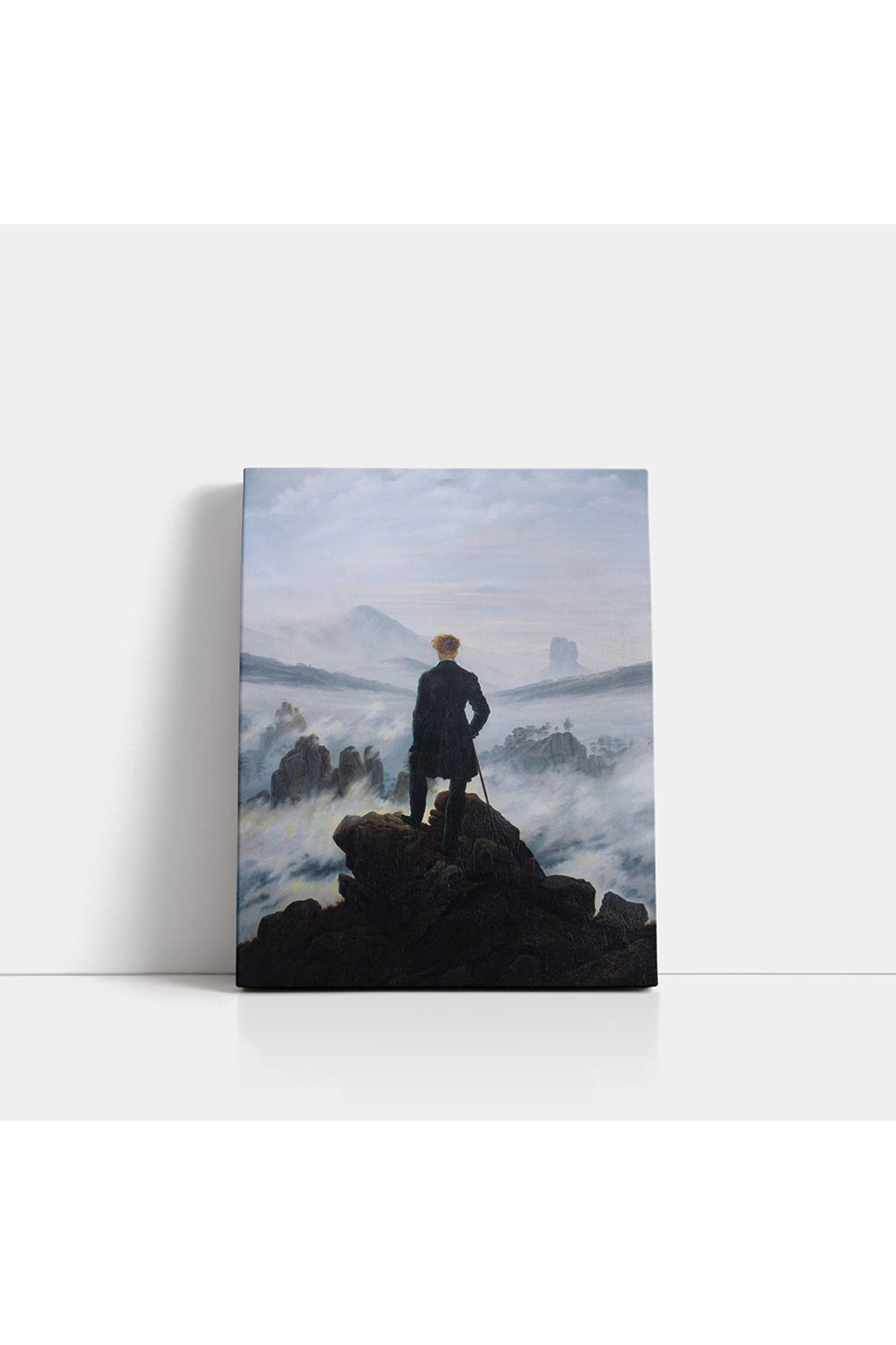 cestino darte “Wanderer above the Sea of Fog” – Zirvede Sessizlik, Görünmeyenin Gücü (Kanvas Baskı) Tablo