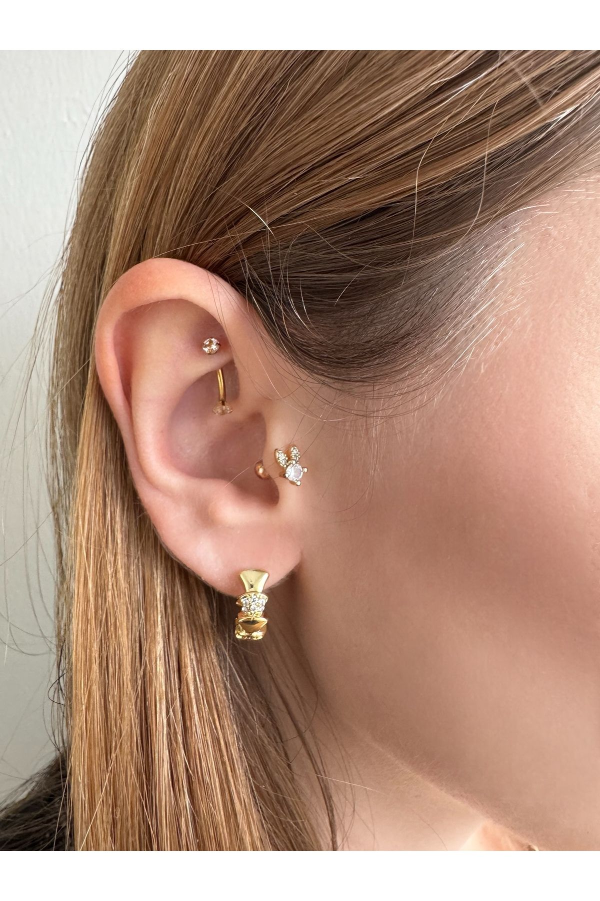 Gilia Jewelry Zirkon Taşlı Tasarım Küpe