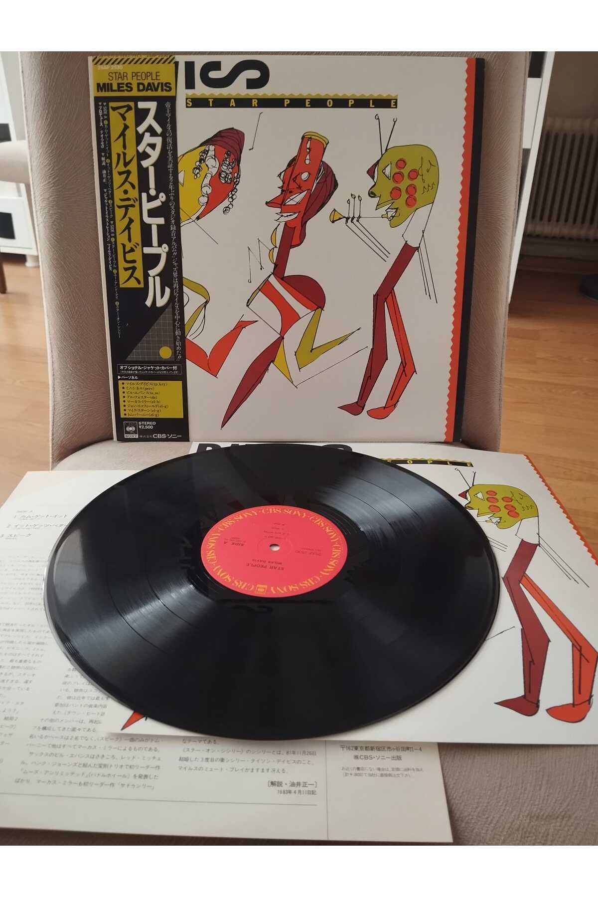 Plakperest Miles Davis ‎– Star People - 1983 Japonya Basım LP Plak -Obi’li-2.el