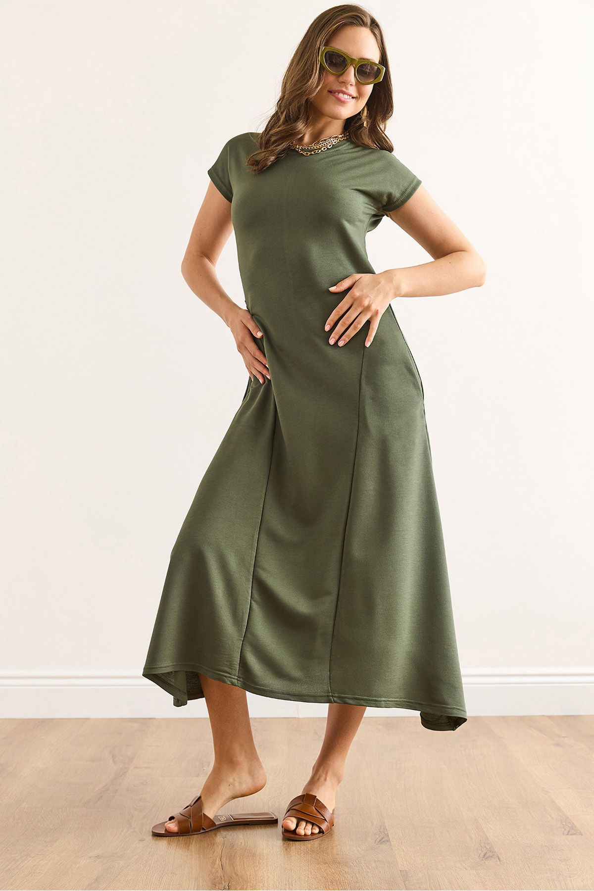 Olalook Women's Khaki Stitching and Pocket Detailed Maxi Crystal Dress Elb-19002451
