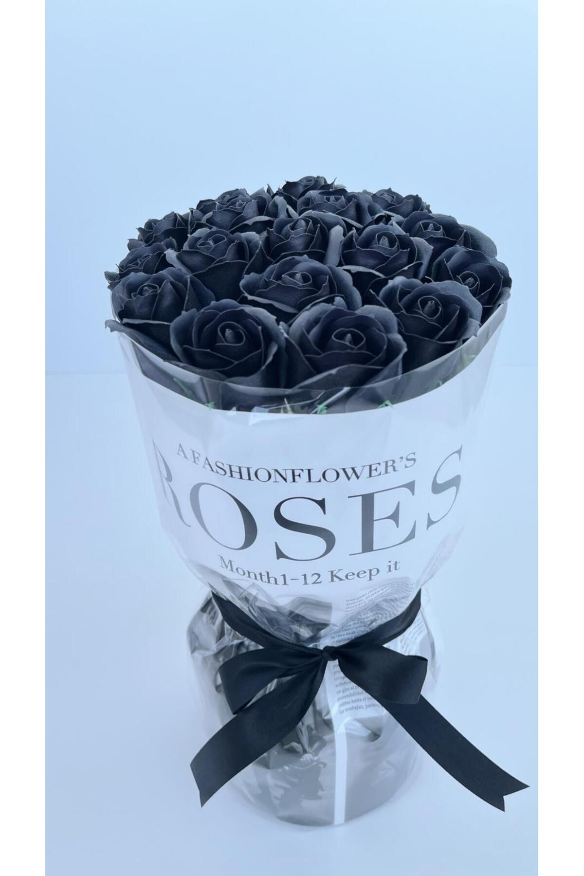 lavinia flowers design Sonsuz Siyah Gül Yapay ve Şık Buket (DARK ELEGANCE)