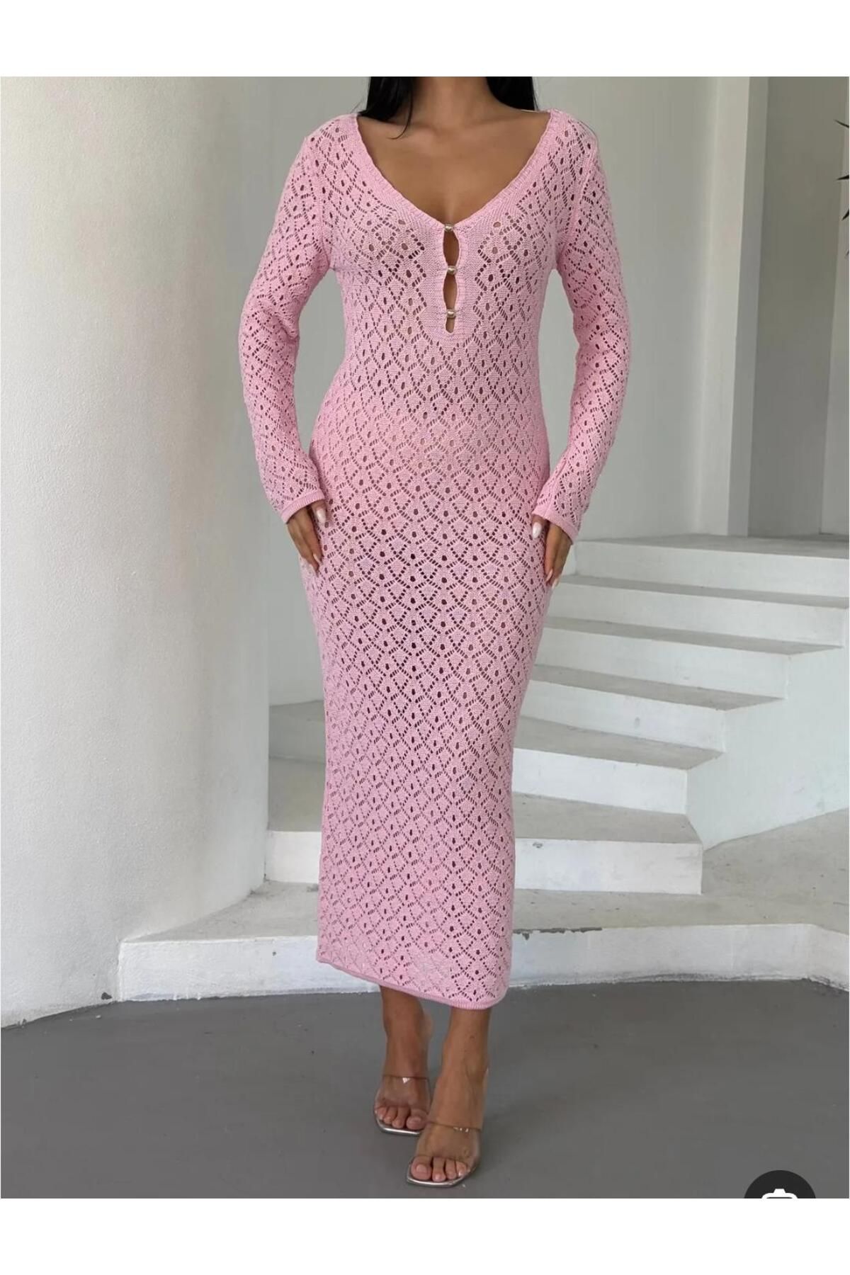 Abalı Yeni model, plaj, yazlık triko elbise V yaka ajurlu, göğüs aksesuar ve pencereli Alhawi model .