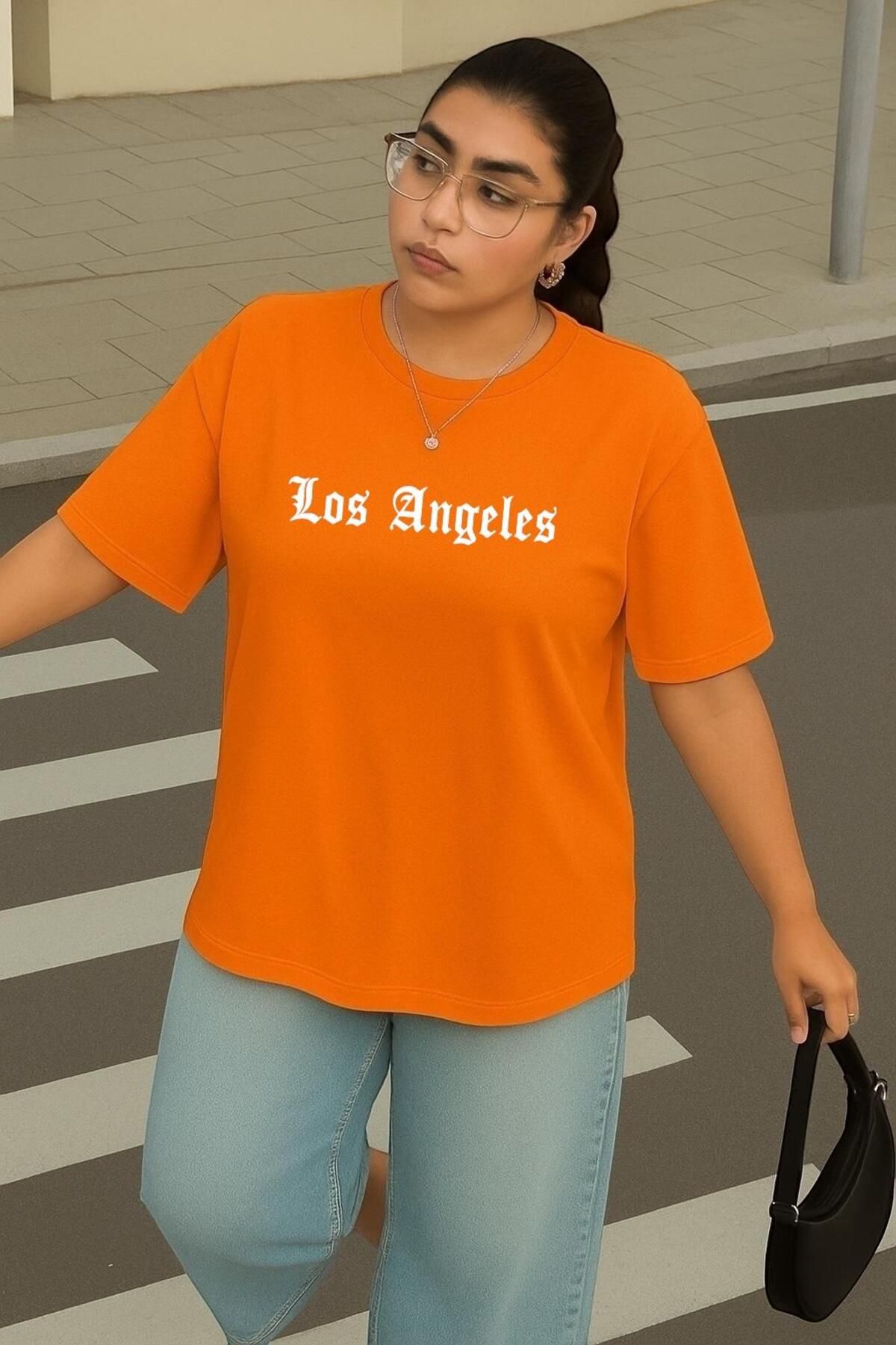 BENROMA BÜYÜK BEDEN LOS ANGELES BASKILI UNİSEX TİŞÖRT