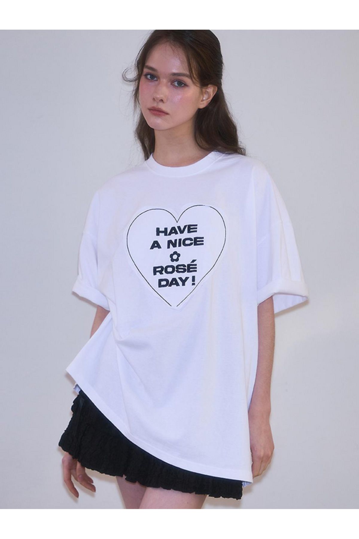 ELNOYA Unisex Pamuklu Beyaz Oversize "Have A Nice Rose Day" Baskılı Bisiklet Yaka Rahat T-shirt
