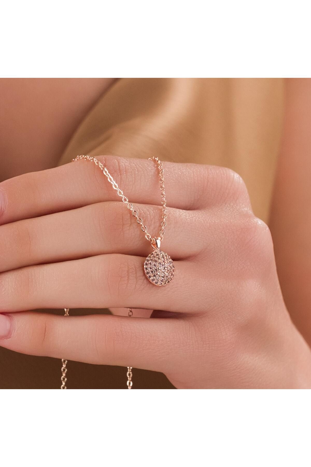 HOBİSY GIFT SHOP Zirkon Taşlı Rose Renk Kolye – Işıltılı ve Şık Kadın Takı