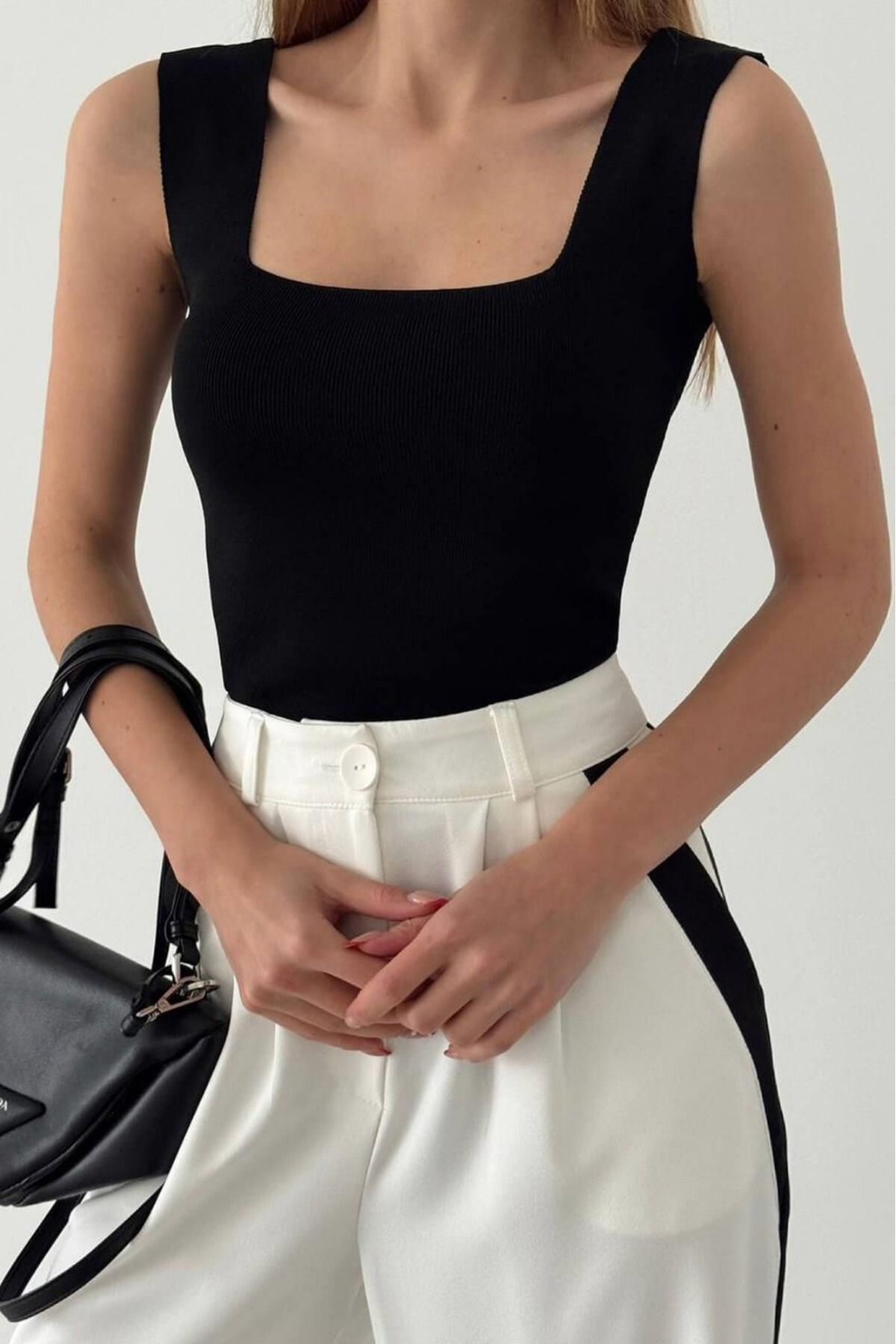 Butik Kadın Kolsuz Bluz Kalın Askılı Atlet Ince Yazlık Kare Yaka Kare Yaka Triko Bady