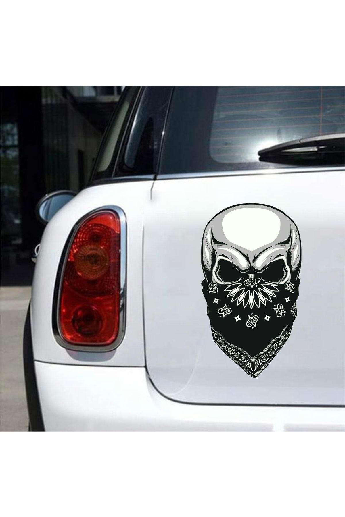 zafrakreklam Siyah Bandanalı Kuru Kafa Sticker, Motorsiklet, Kask, Laptop,araba, Cam Sticker 14X8CM Folyo