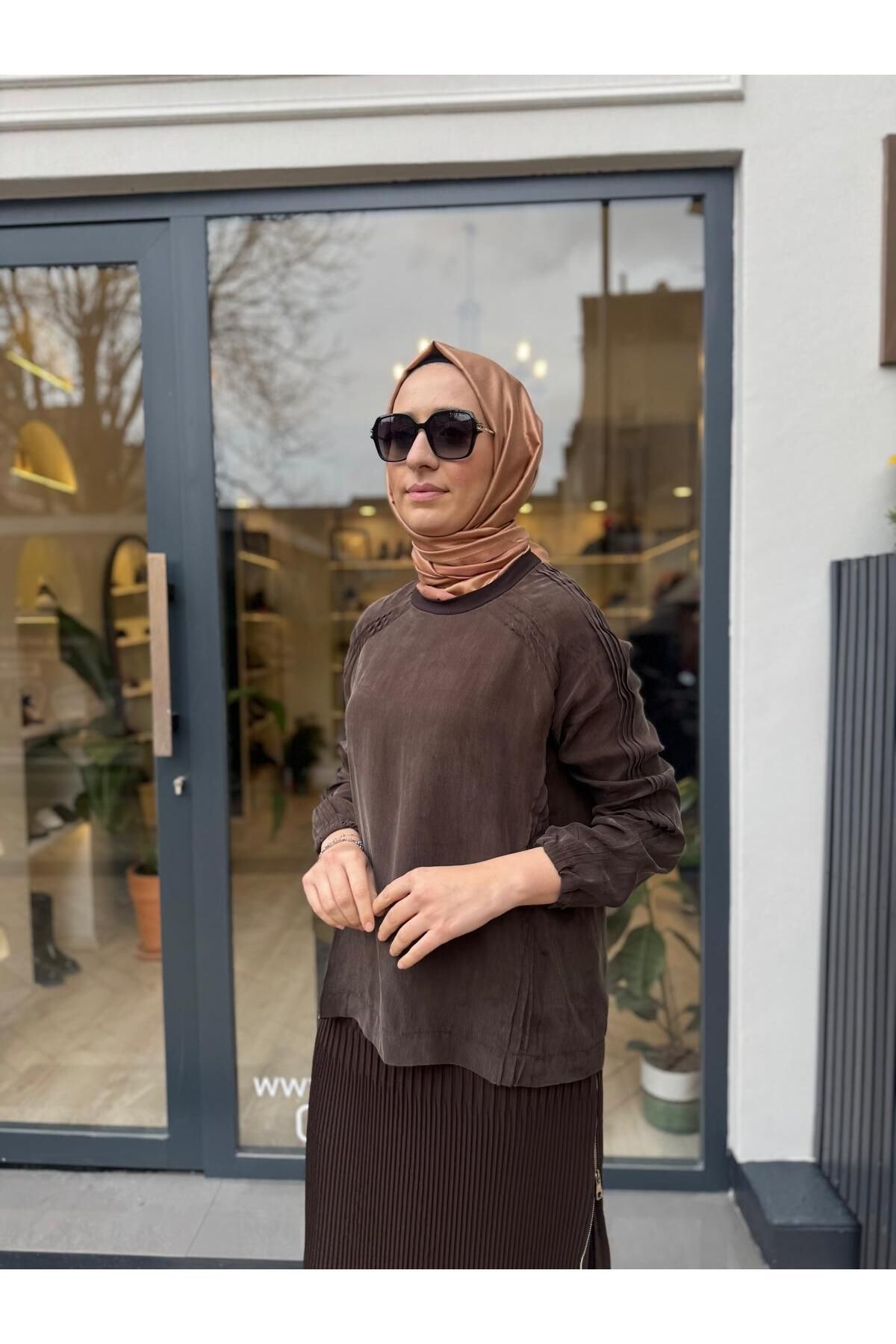 MissWhence Dikiş Detaylı Kadın Cupro Tunik Kahve