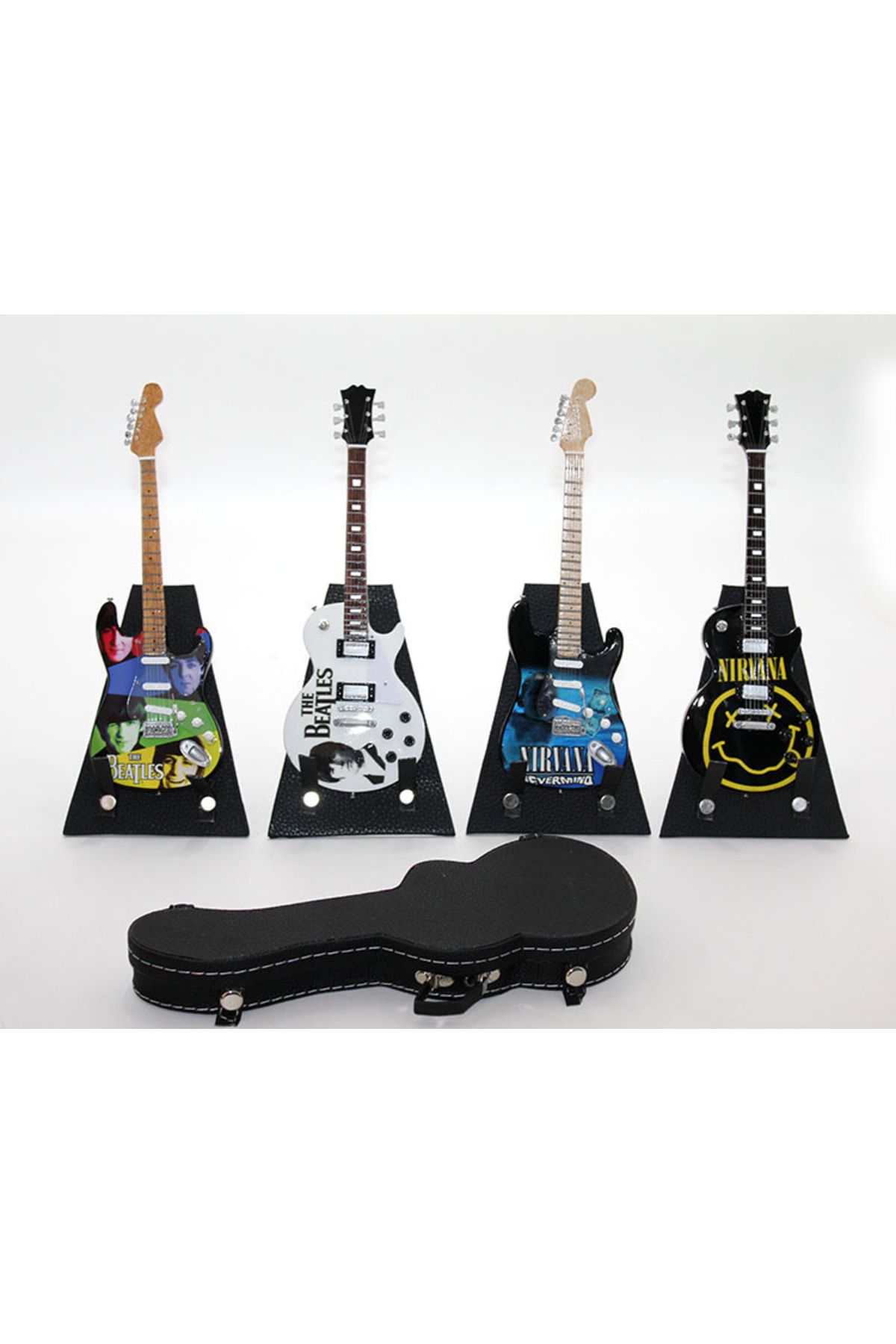 Butik Çantalı Gitar Figürü