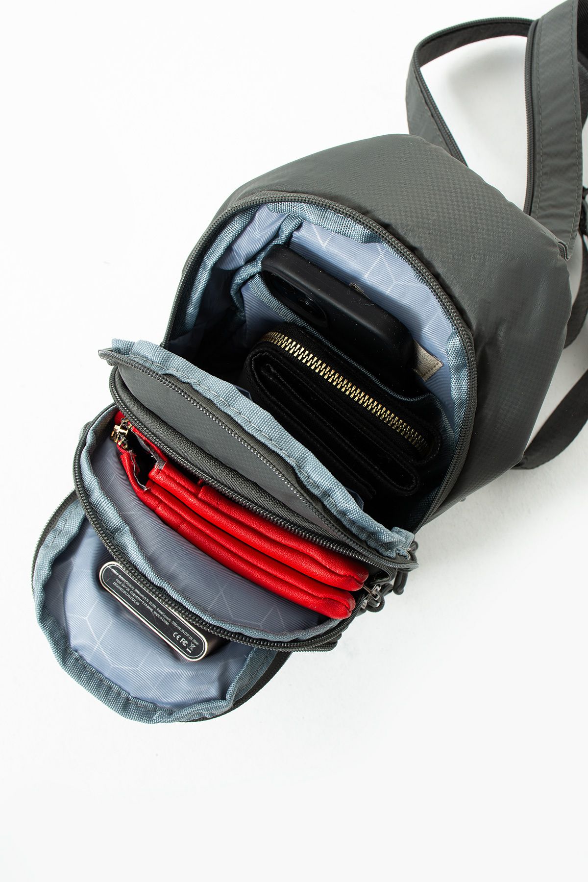 OLDSO Sanmorris Unisex Paraşüt Kumaş Suya Dayanıklı 3 Bölmeli Çapraz ve Sırtlık Askılı Body Bag 6005