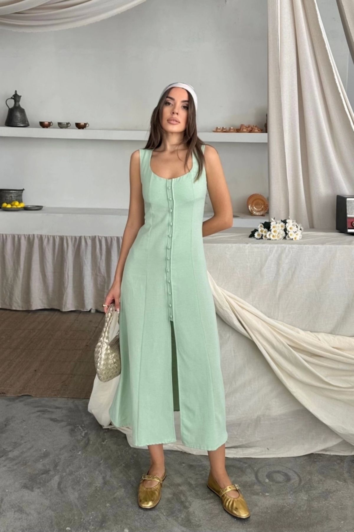 Butik KETEN KOLSUZ KARE YAKA DÜĞME DETAYLI ELBİSE - Mint