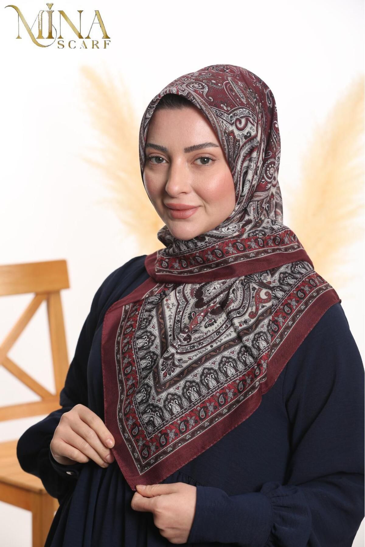 Viola Eşarp