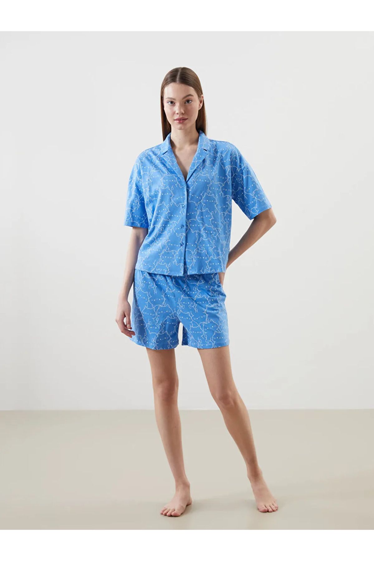 LC Waikiki LCW Young Mavi Gömlek Yaka Baskılı Kadın Şortlu Pijama Takımı