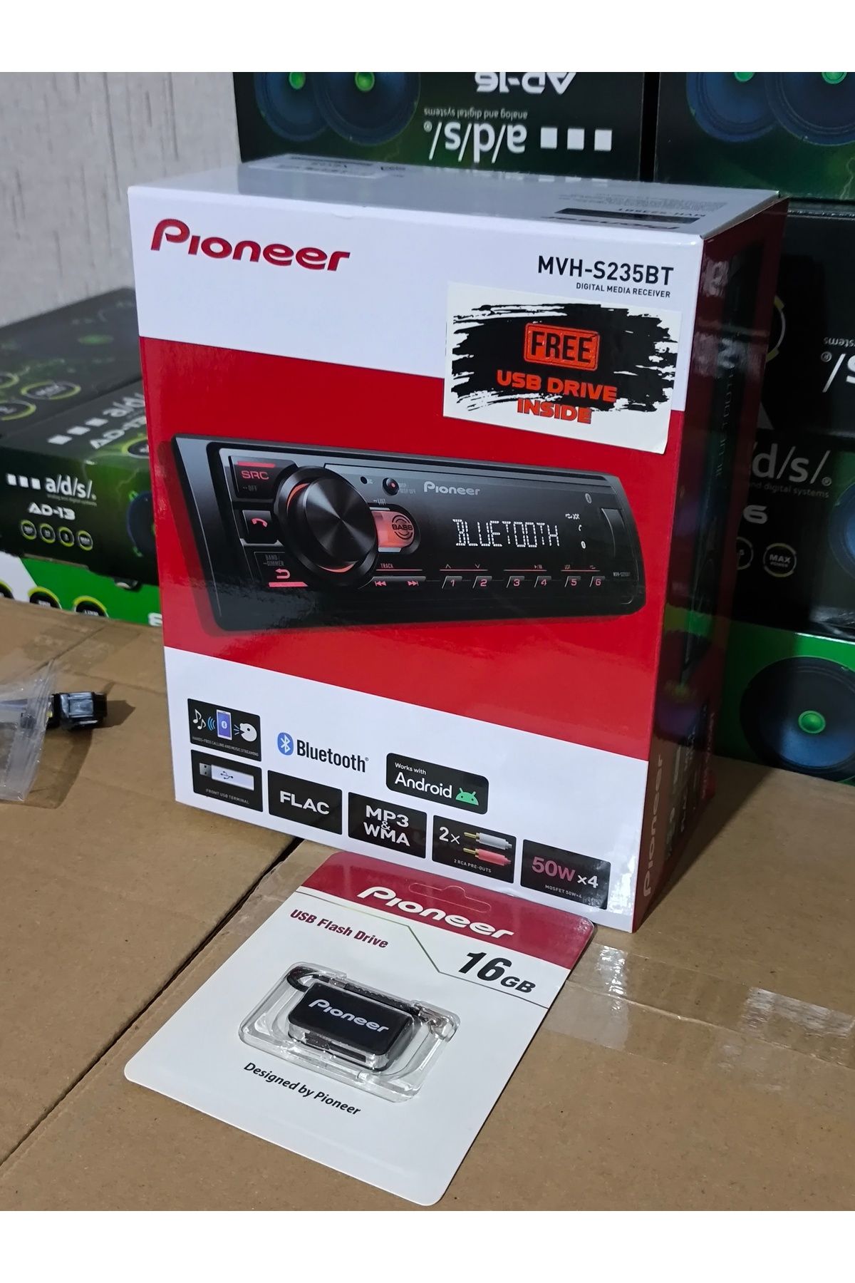 patili tasarım Paynır MVH-s235 Bluetoothlu Cift Amfi Cikisli Oto Teyp 16 gb Usb Hediyeli