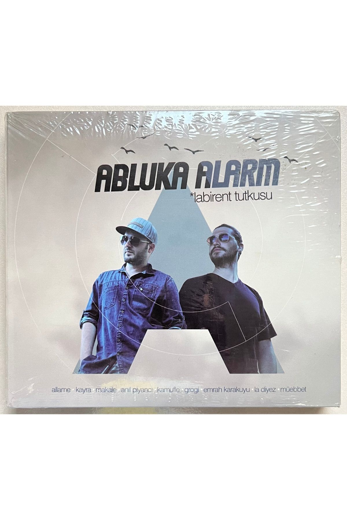Plakevi İzmir Abluka Alarm Labirent Tutkusu Cd (Jelatininde Sıfır Orjnal Dönem Baskı Cd)