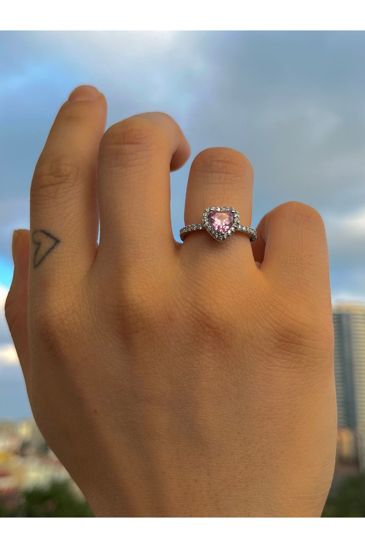 B&E SHİNE JEWERLY Kararmaz Çelik Pembe Zirkon Taş Kalp Detay Ayarlanılabilir Yüzük