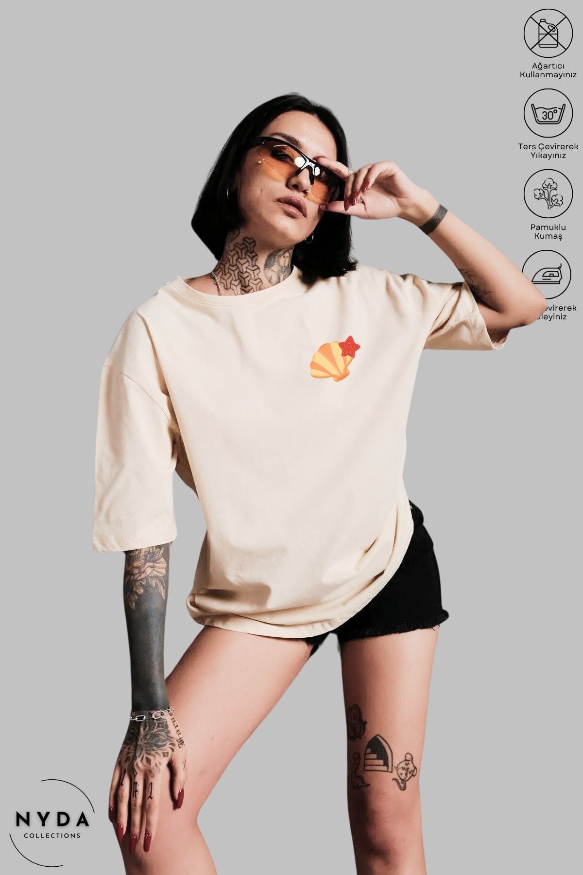 Nyda Collections Kadın Bisiklet Yaka Deniz Kabuğu Baskılı Pamuk Oversize Kısa Kollu Tişört
