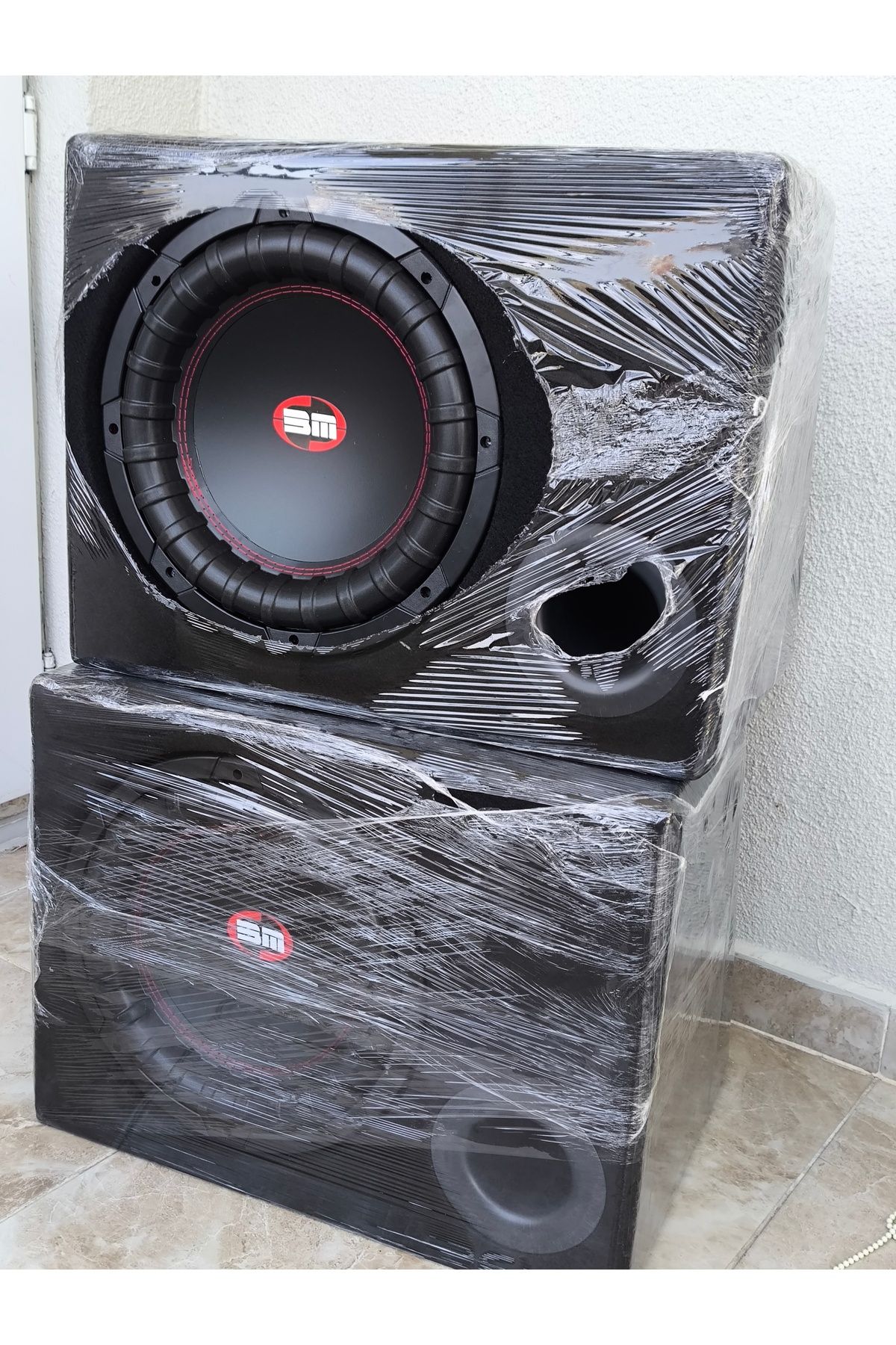 patili tasarım 30 cm Kutu Bass Kabinli 1200W 300RMS